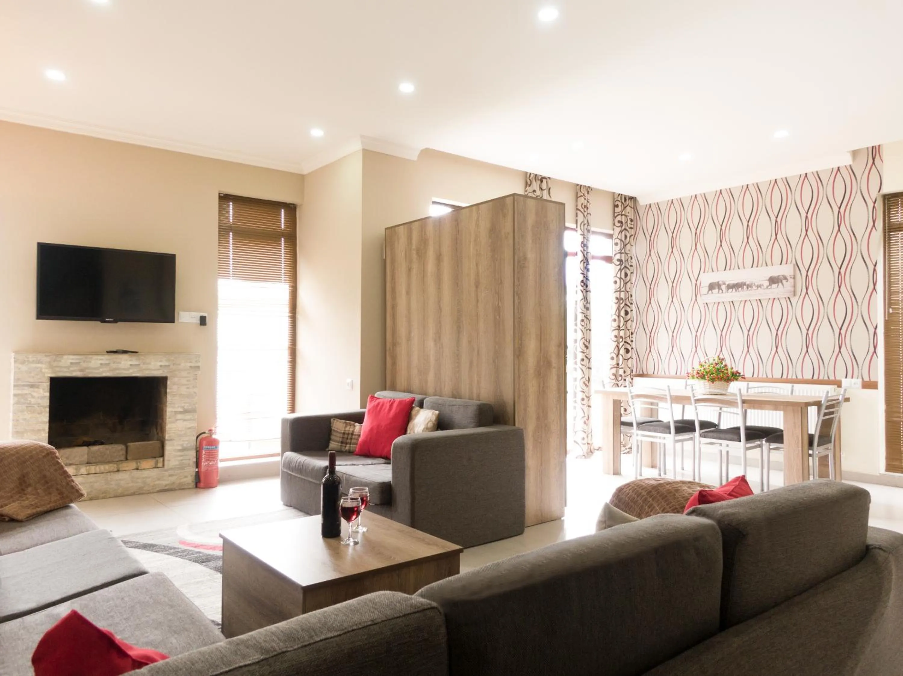 TV and multimedia in Villa Mtashi