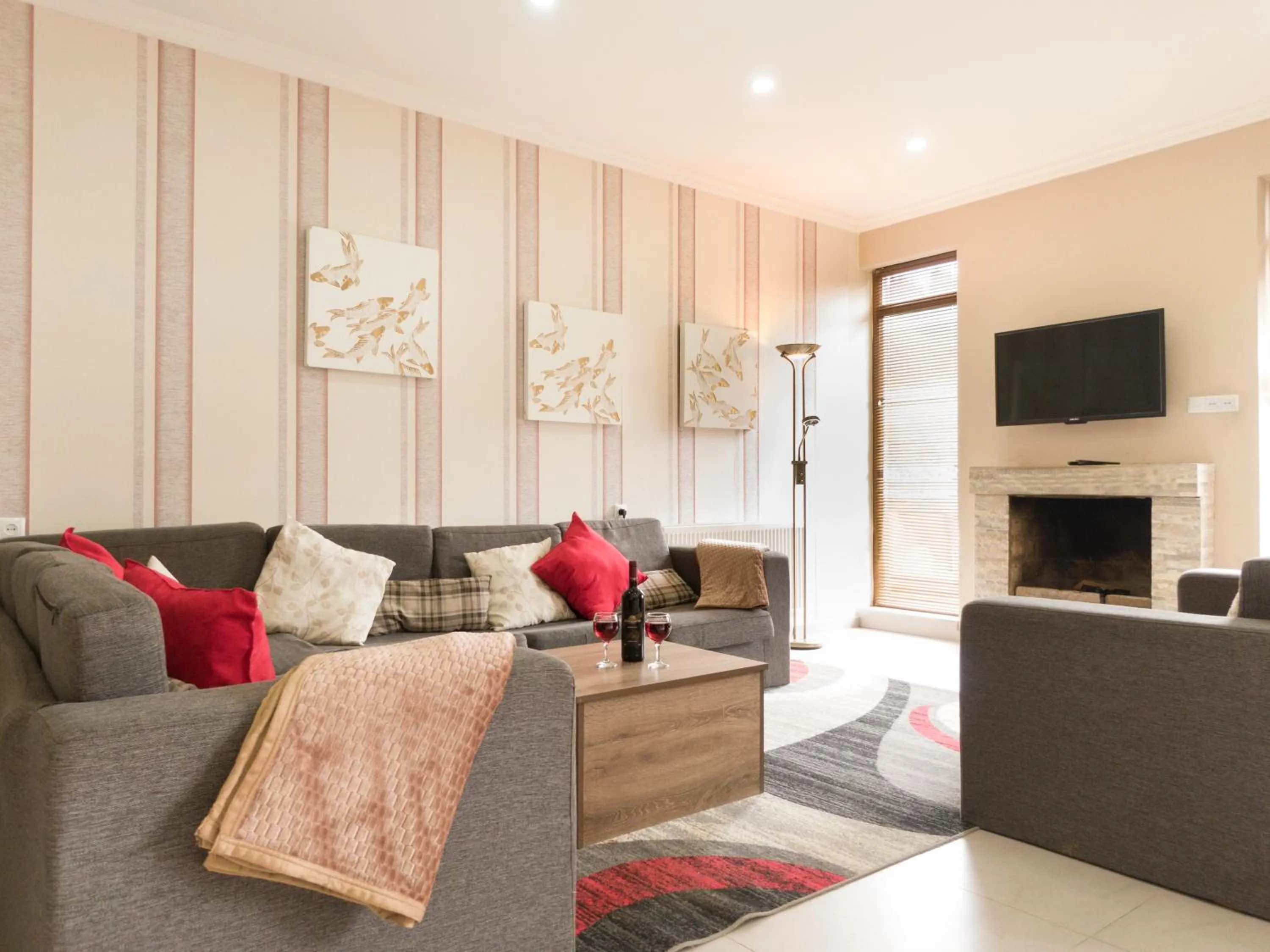 TV and multimedia in Villa Mtashi