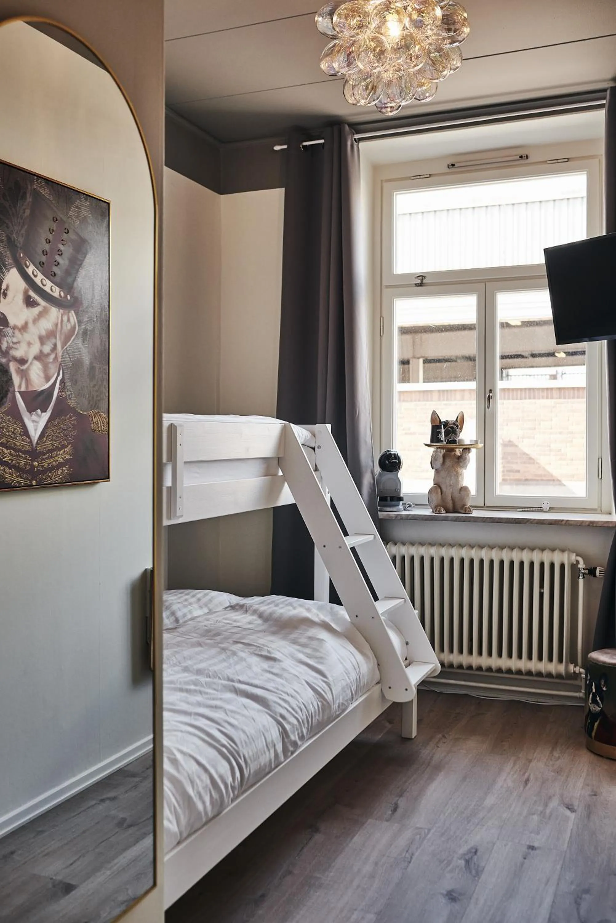 Photo of the whole room, Bed in Hotell Slottsgatan