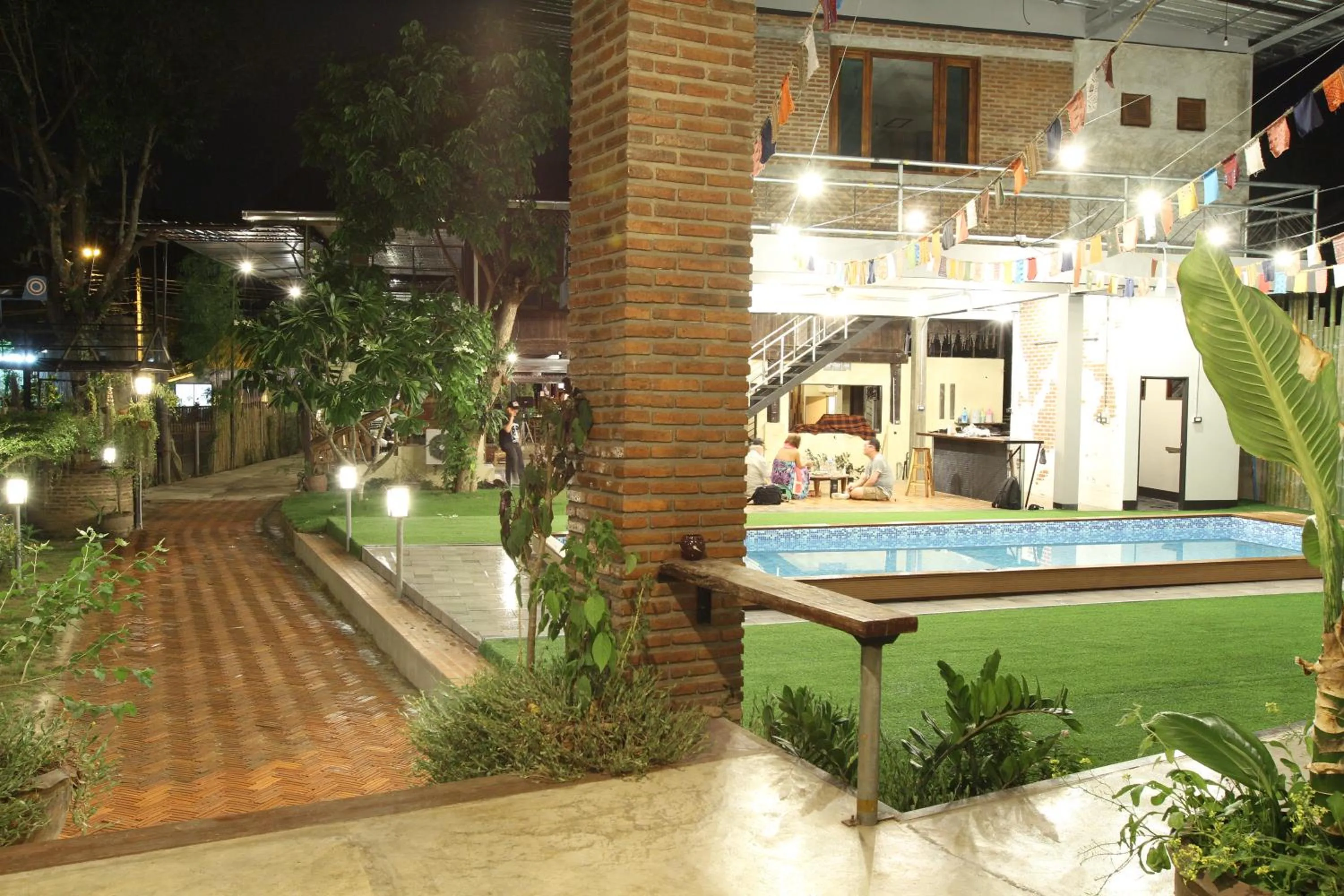 Swimming pool in Above The Sea Maesariang