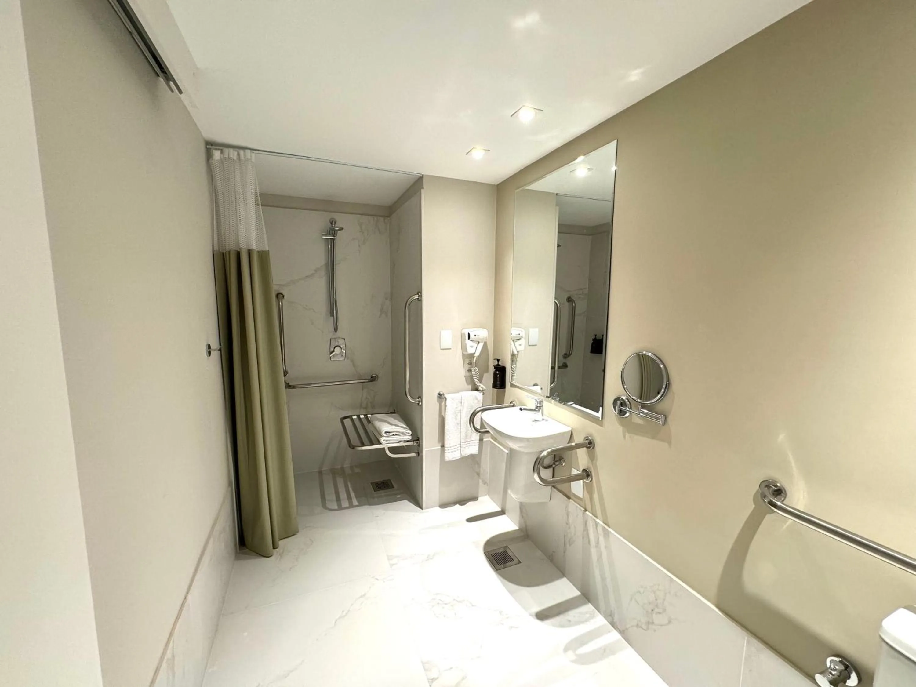 Bathroom in Pestana Rio Atlantica