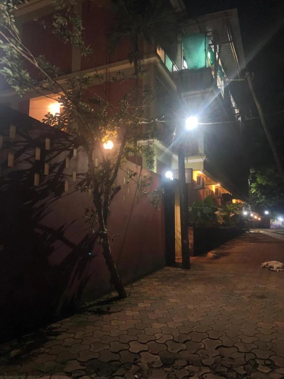 Property building in Jeet hostel and Stay Rooms