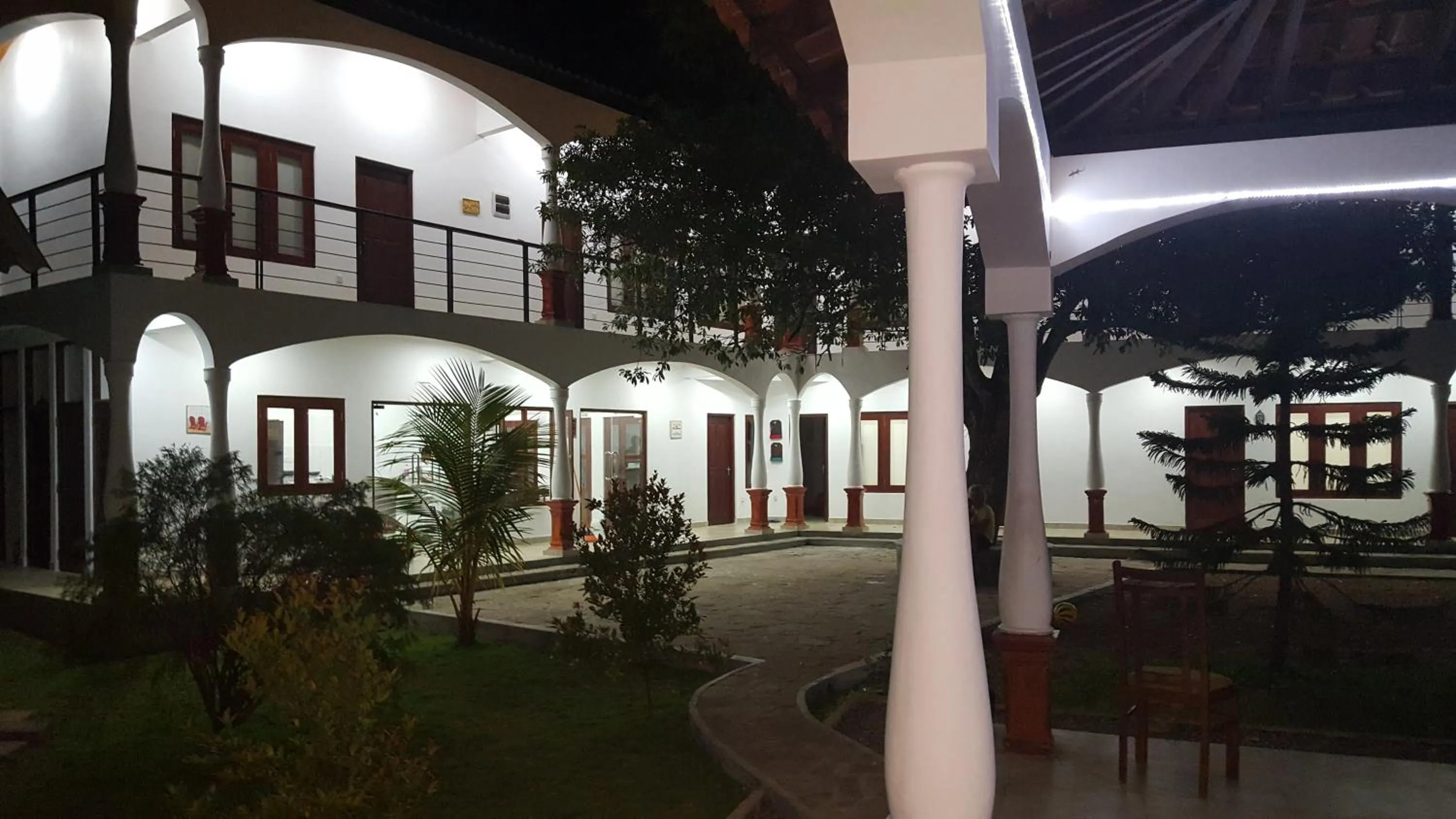 Property building, Lounge/Bar in Lucas