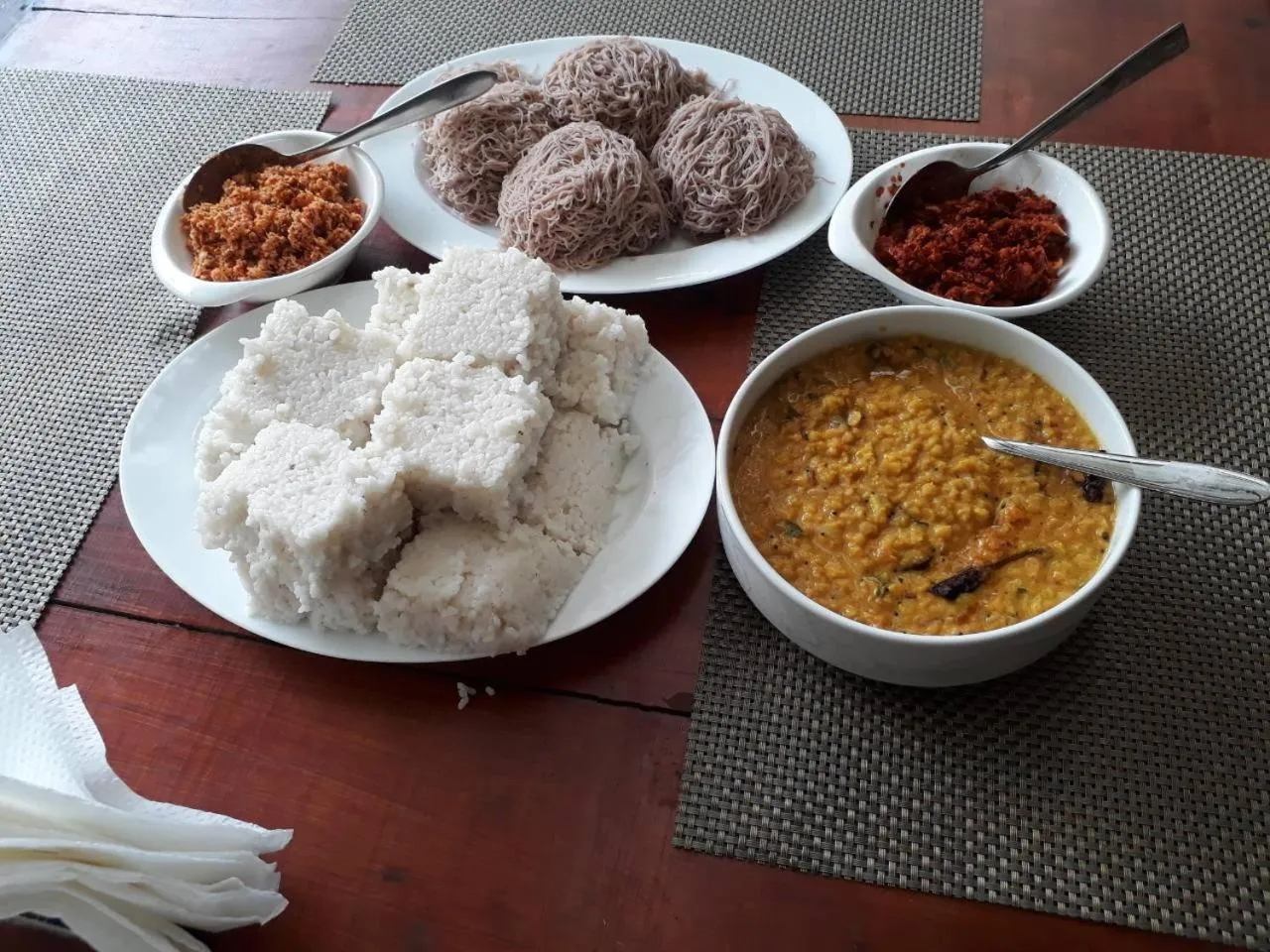 Food and drinks in Lucas