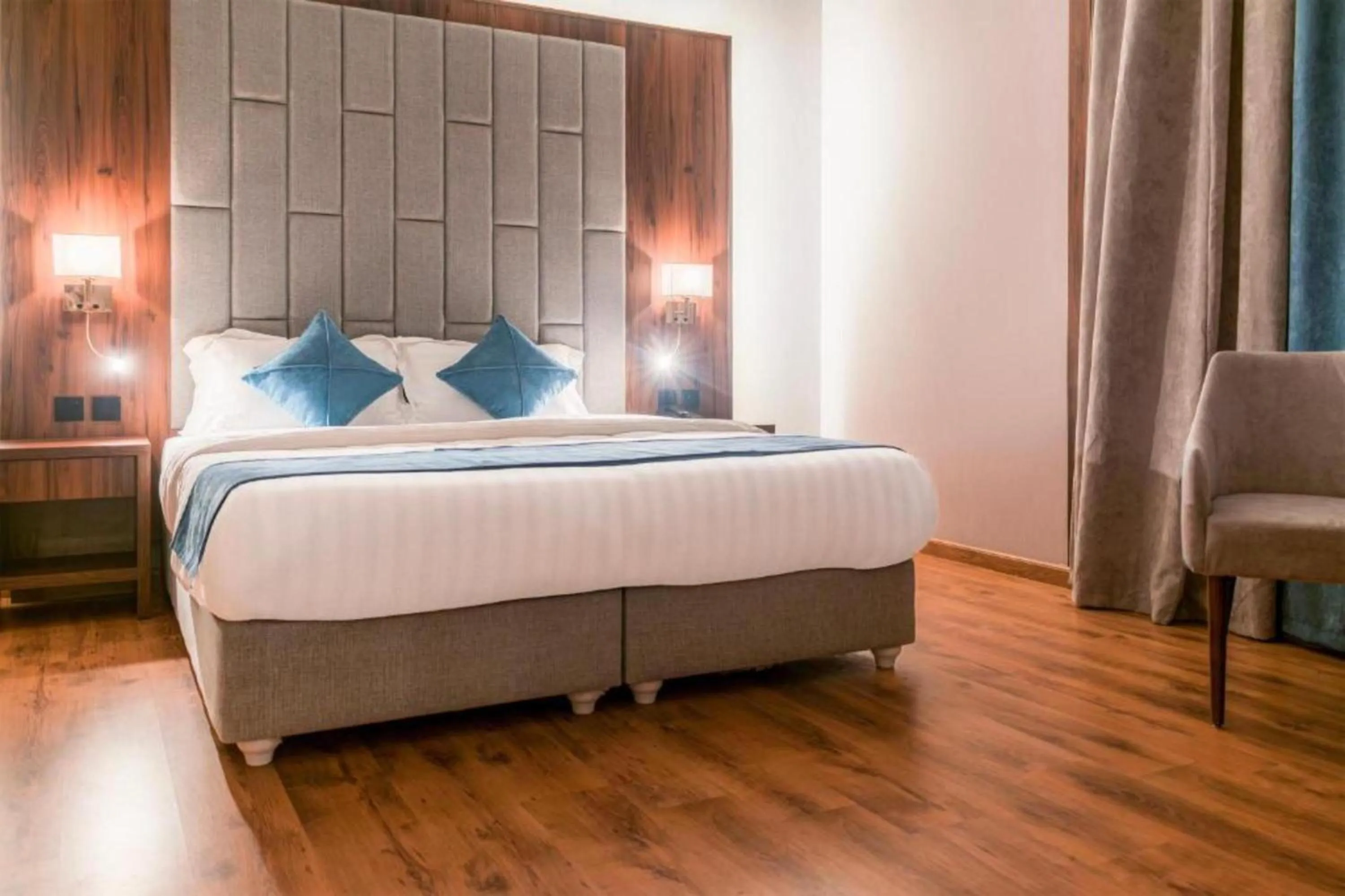 Photo of the whole room, Bed in Palette Luxury MAS Hotel