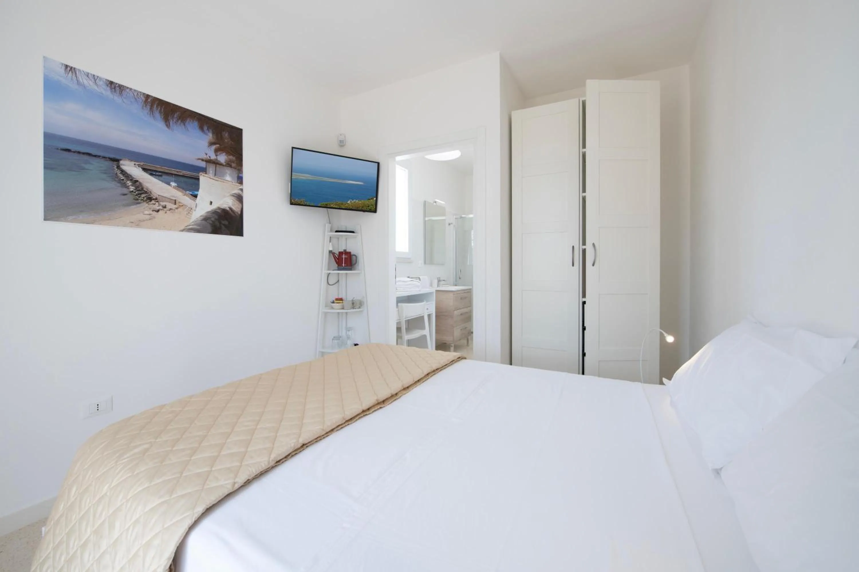 Bedroom, Bed in Masseria Agriturismo Faresalento