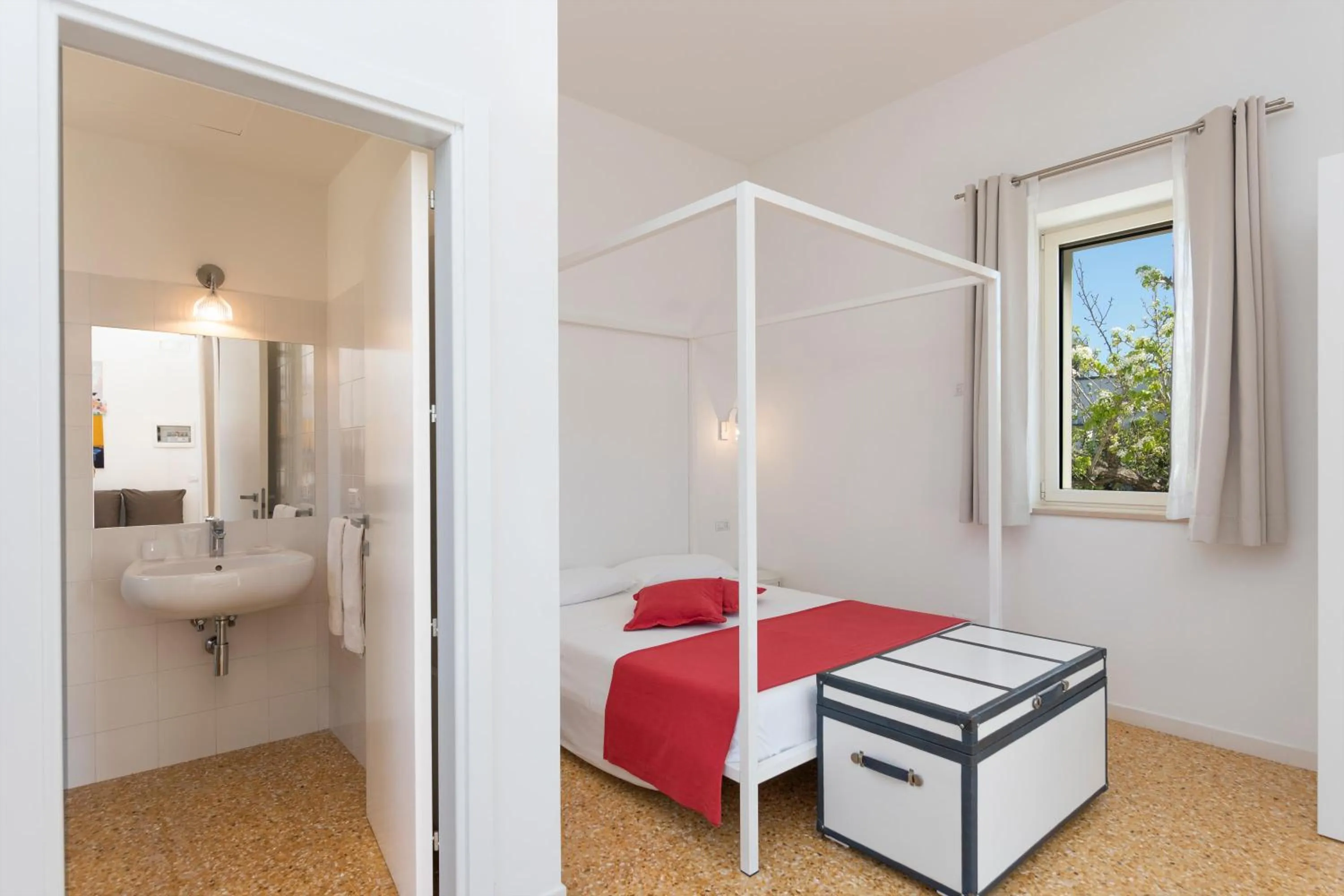 Bedroom, Bed in Masseria Agriturismo Faresalento