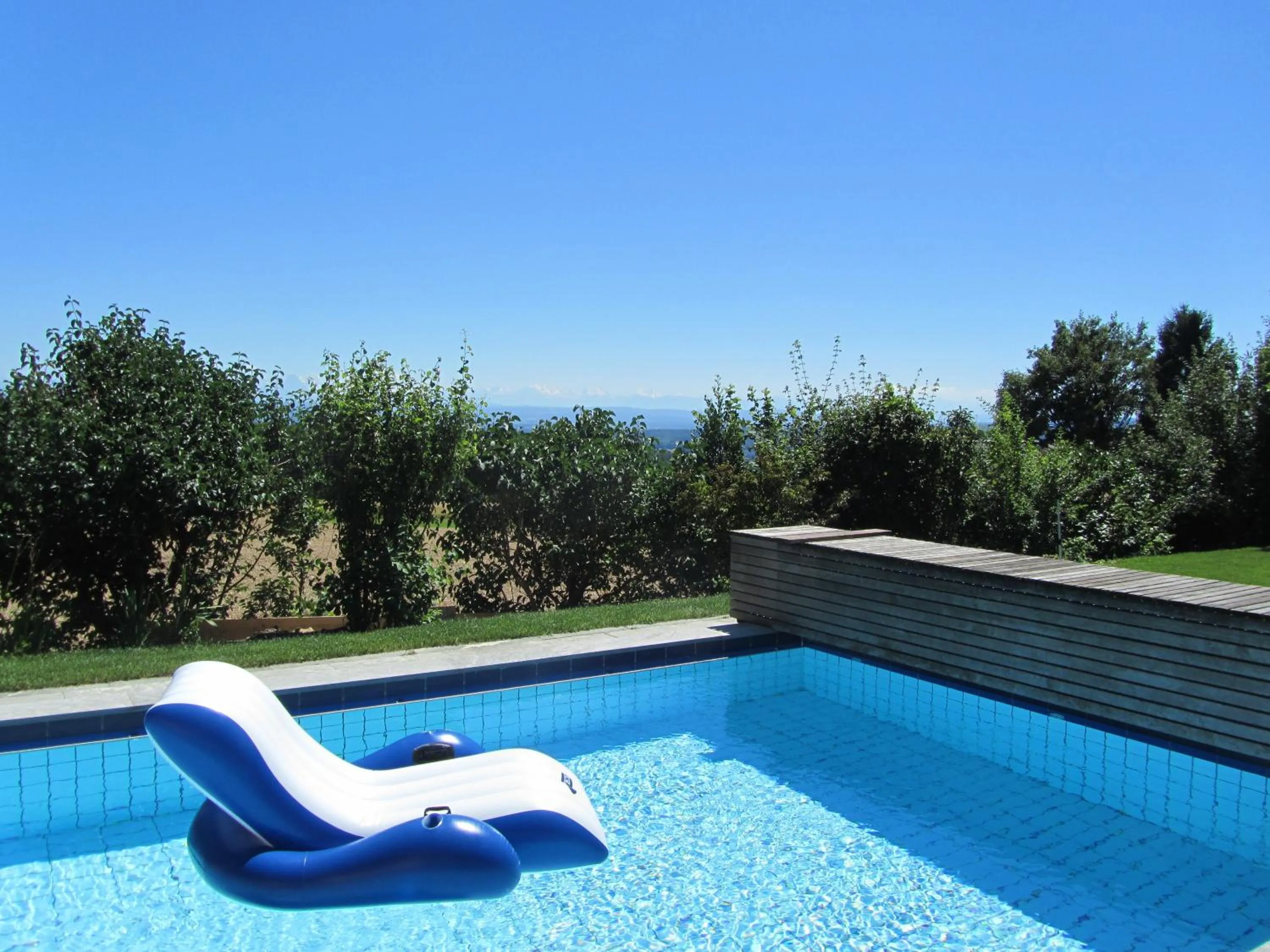 Pool view in B&B Pension Marina