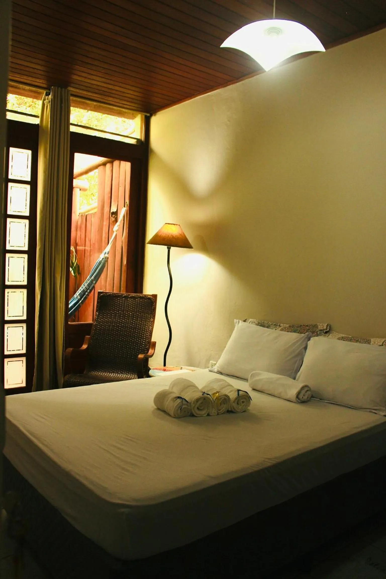 View (from property/room), Bed in Casa dos Açores B&B