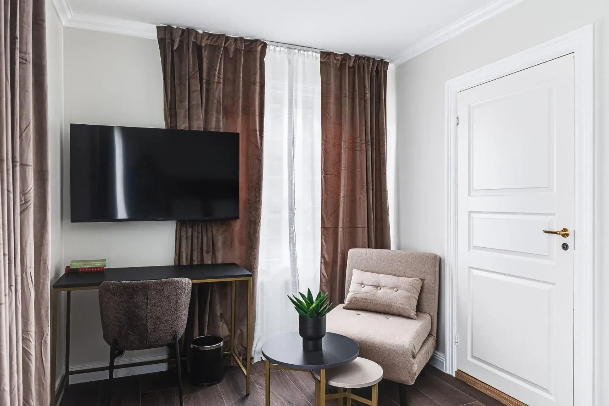 Double Room in Söderfors Herrgård Double Room in Söderfors Herrgård