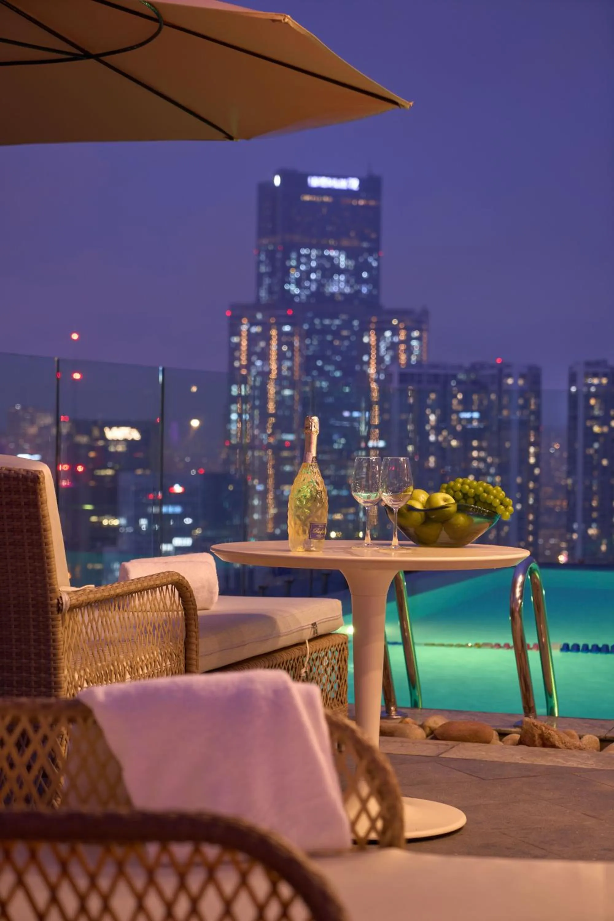 Seating area in Epic Tower Swiss-Belresidences Hanoi