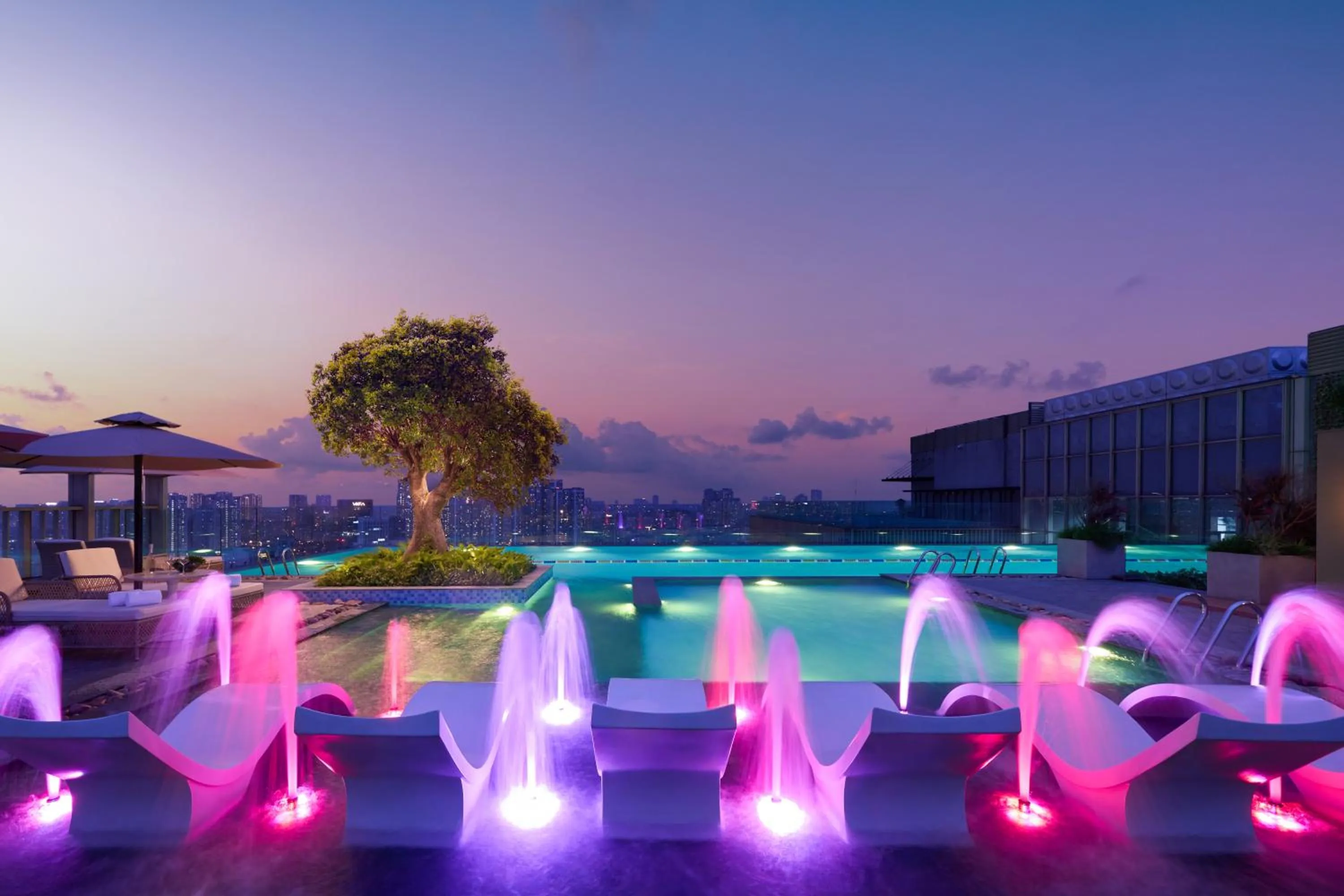 Swimming pool in Epic Tower Swiss-Belresidences Hanoi