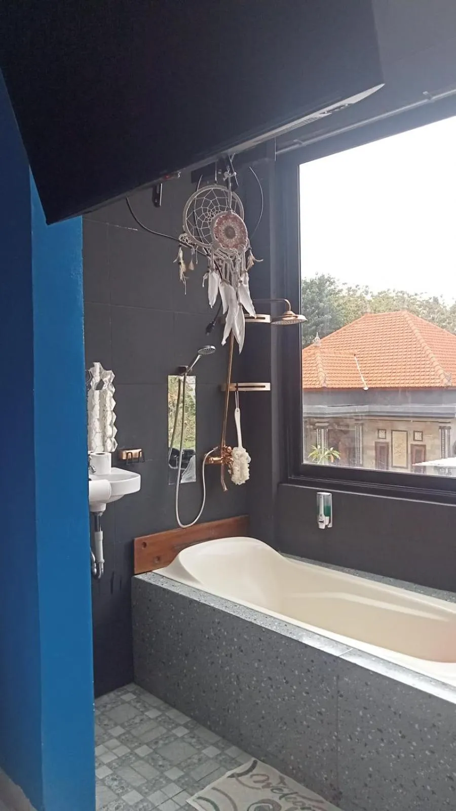 Bath in Ceria House Ungasan Uluwatu