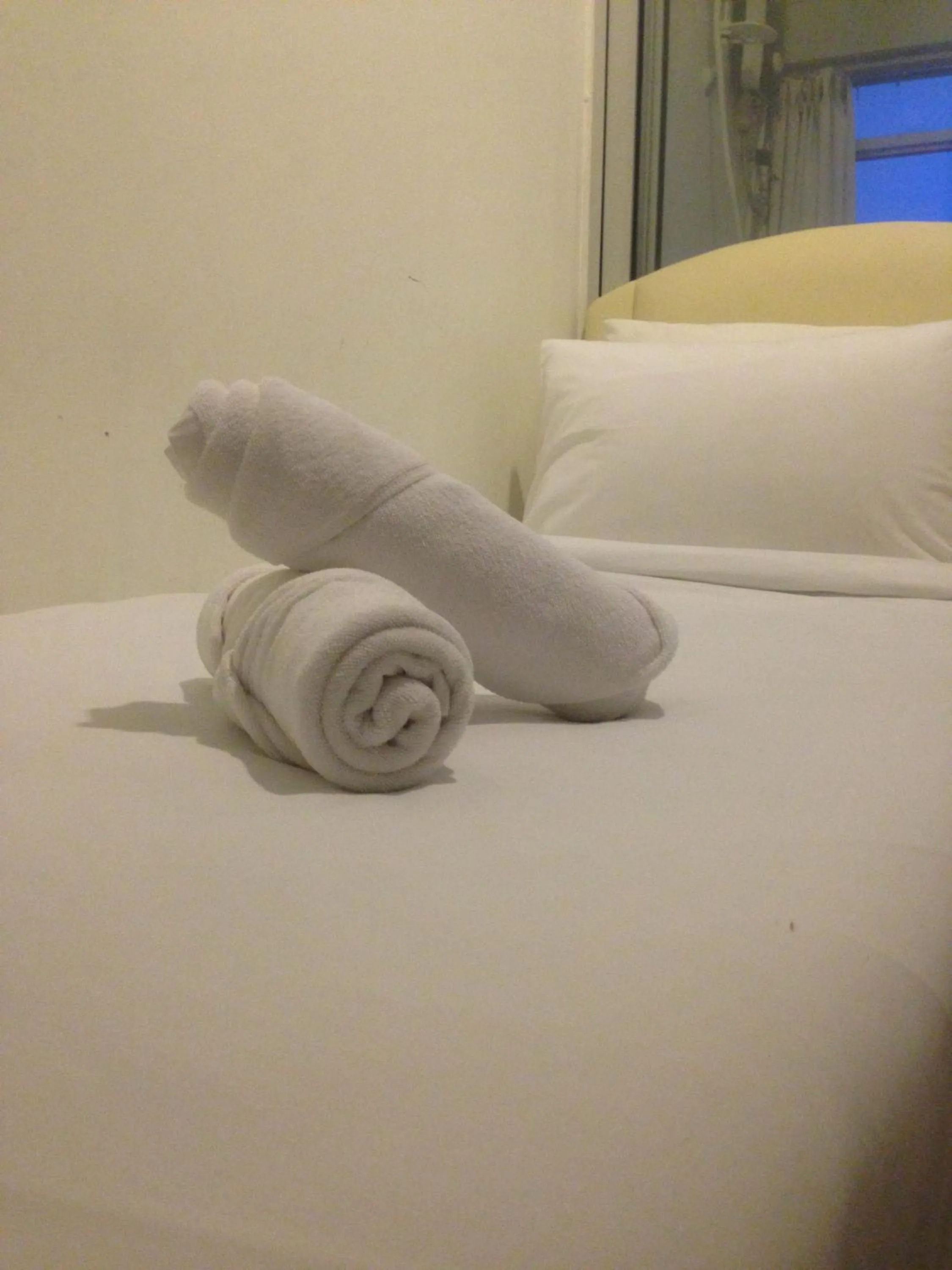 Bedroom, Bed in Woodpecker Lodge, Kuching