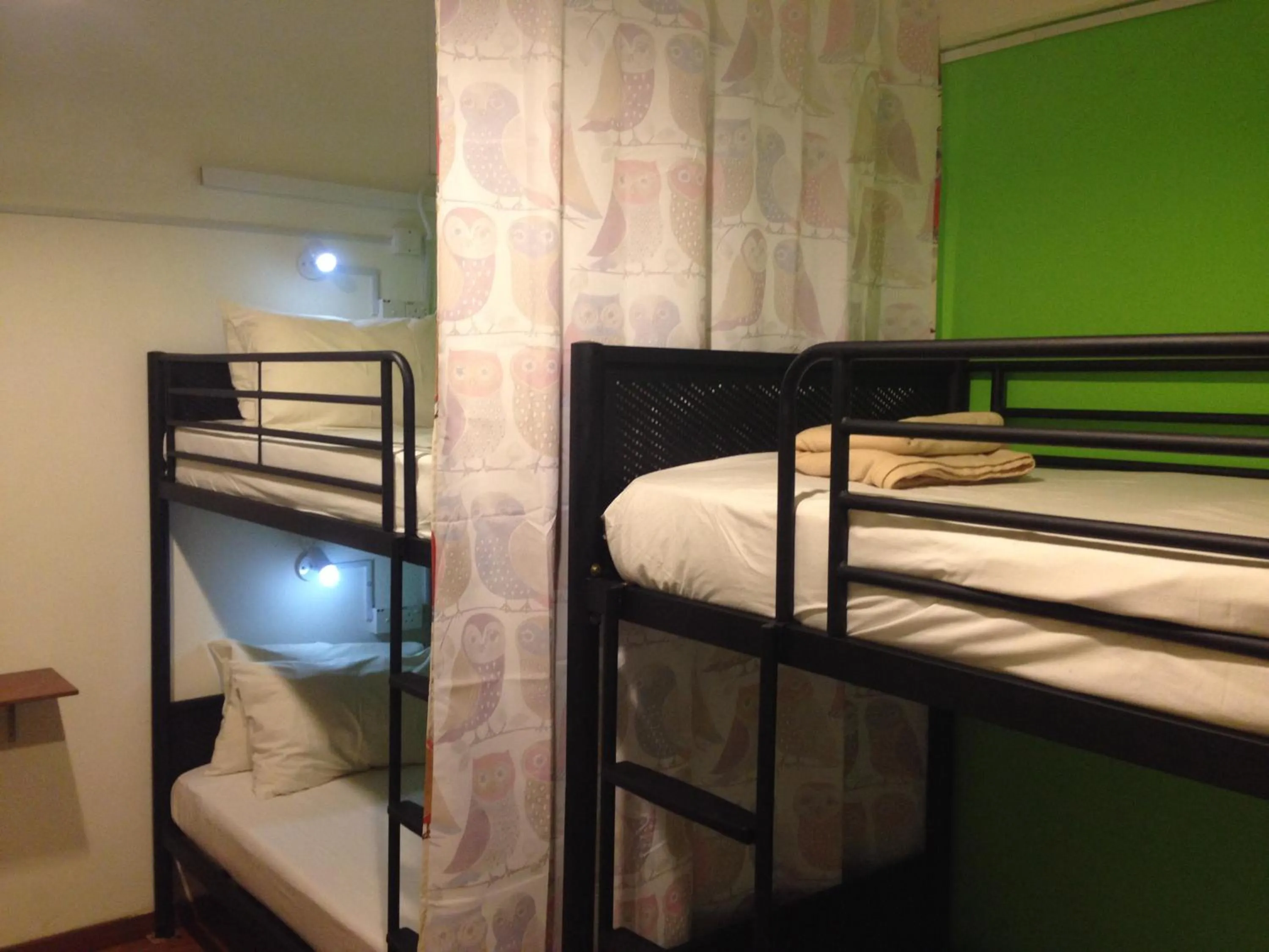 bunk bed, Bed in Woodpecker Lodge, Kuching
