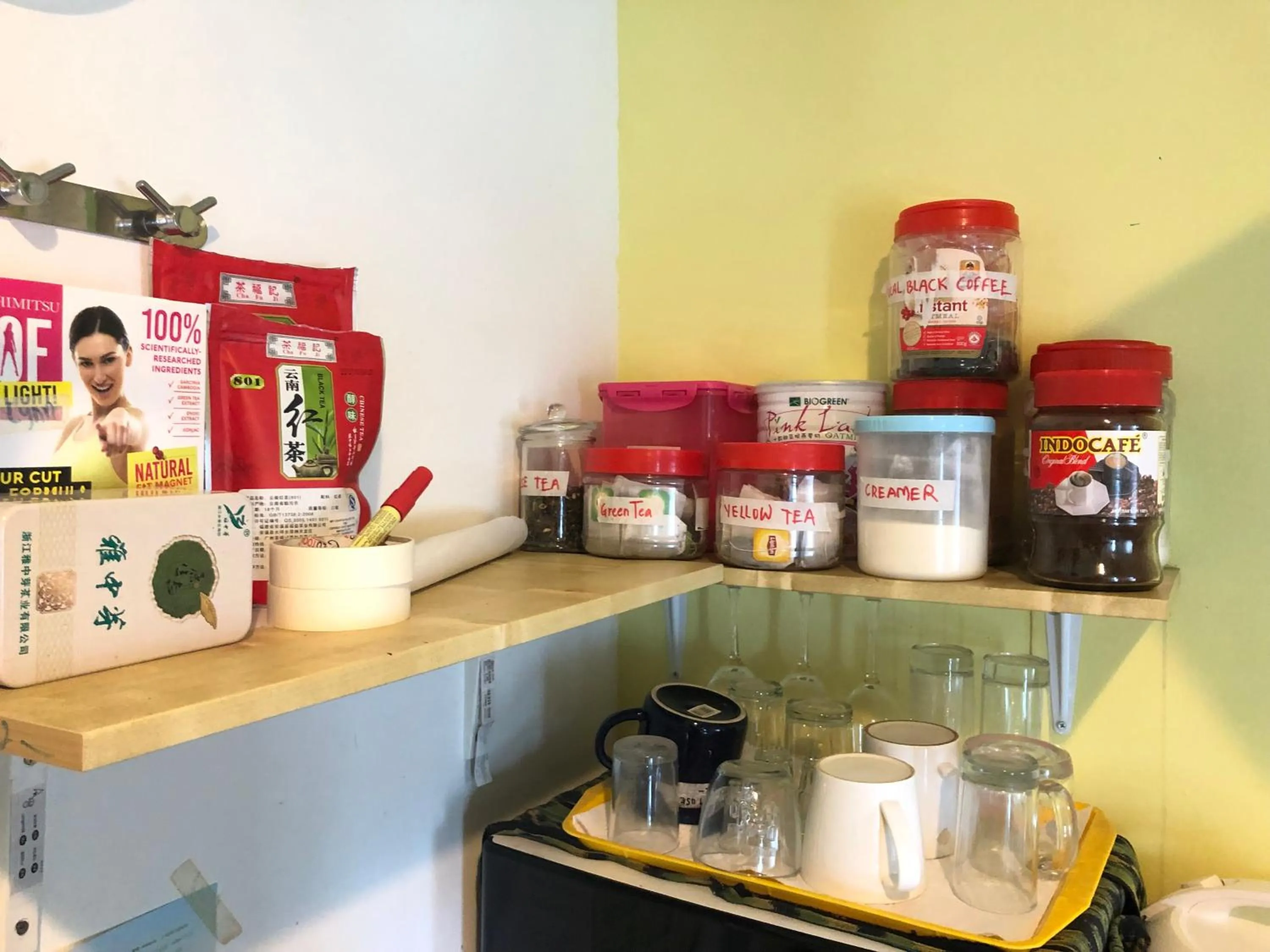 Food and drinks in Woodpecker Lodge, Kuching