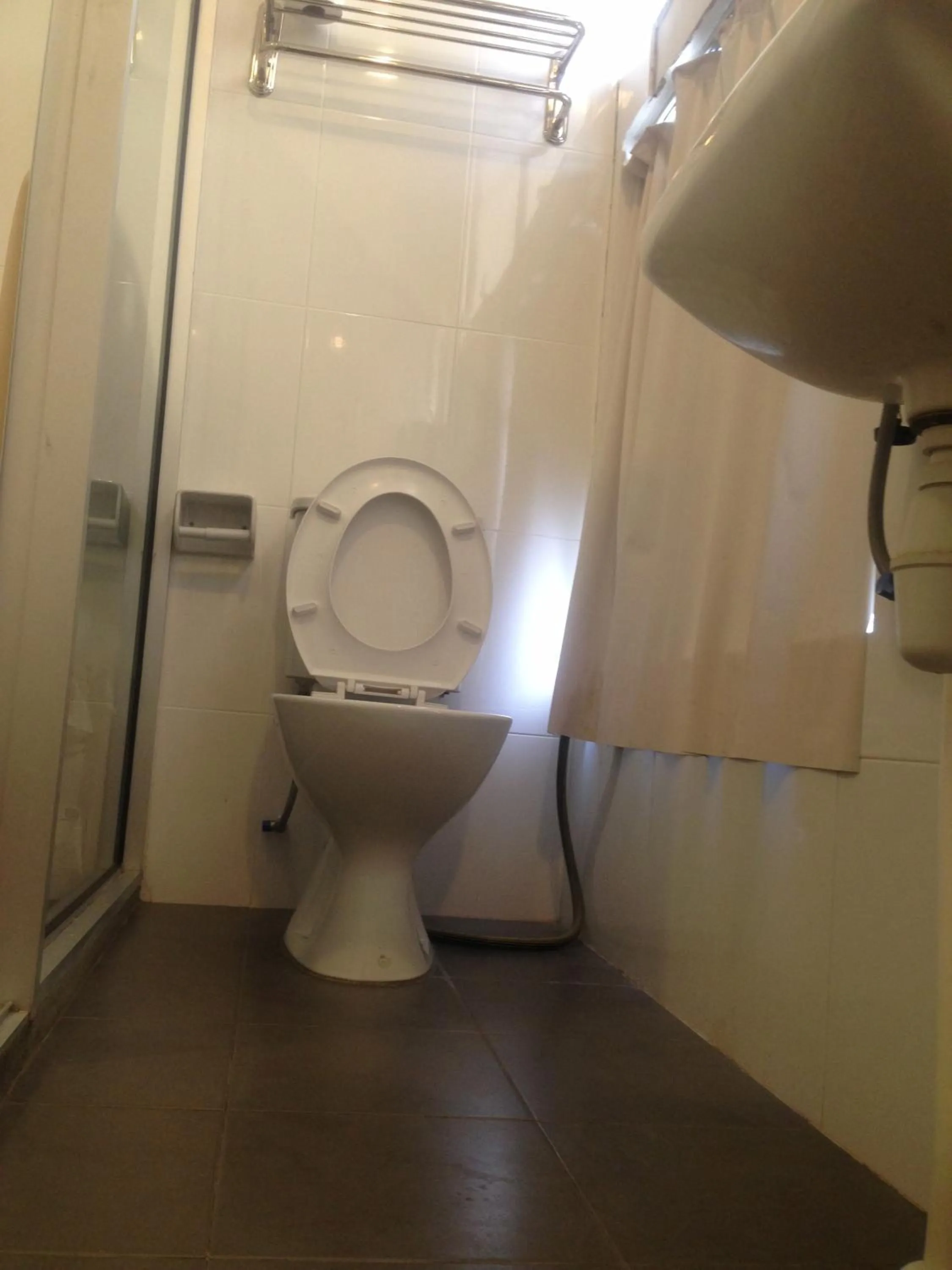 Bathroom in Woodpecker Lodge, Kuching