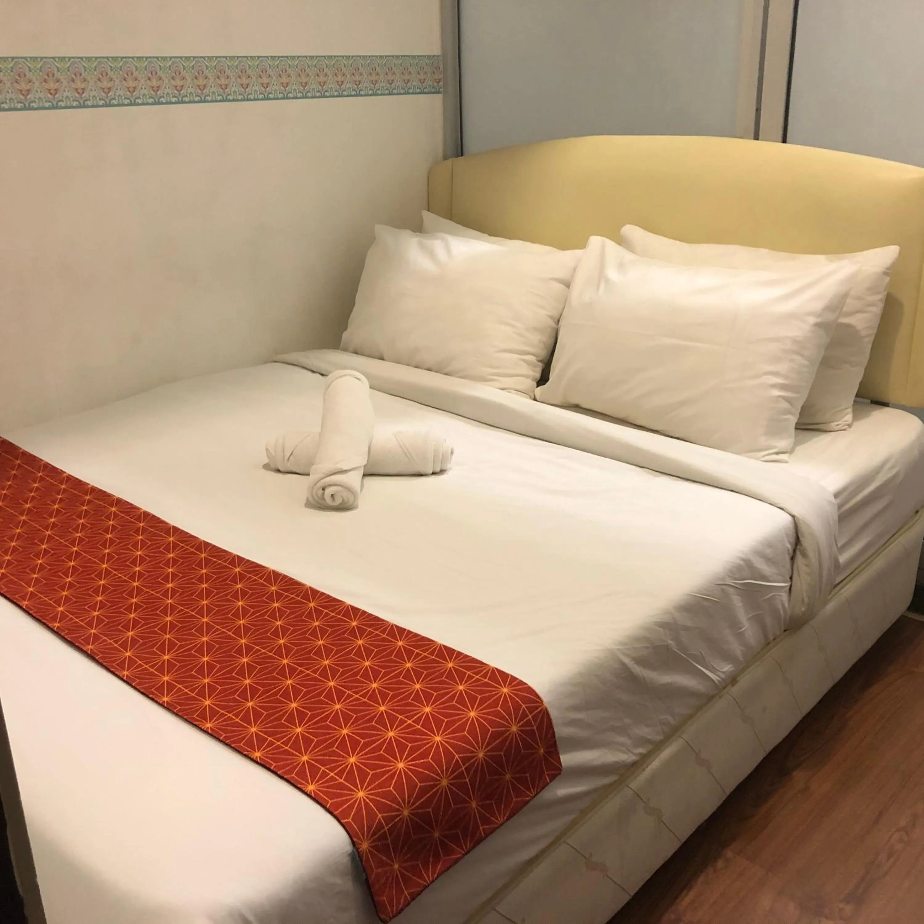 Bed in Woodpecker Lodge, Kuching