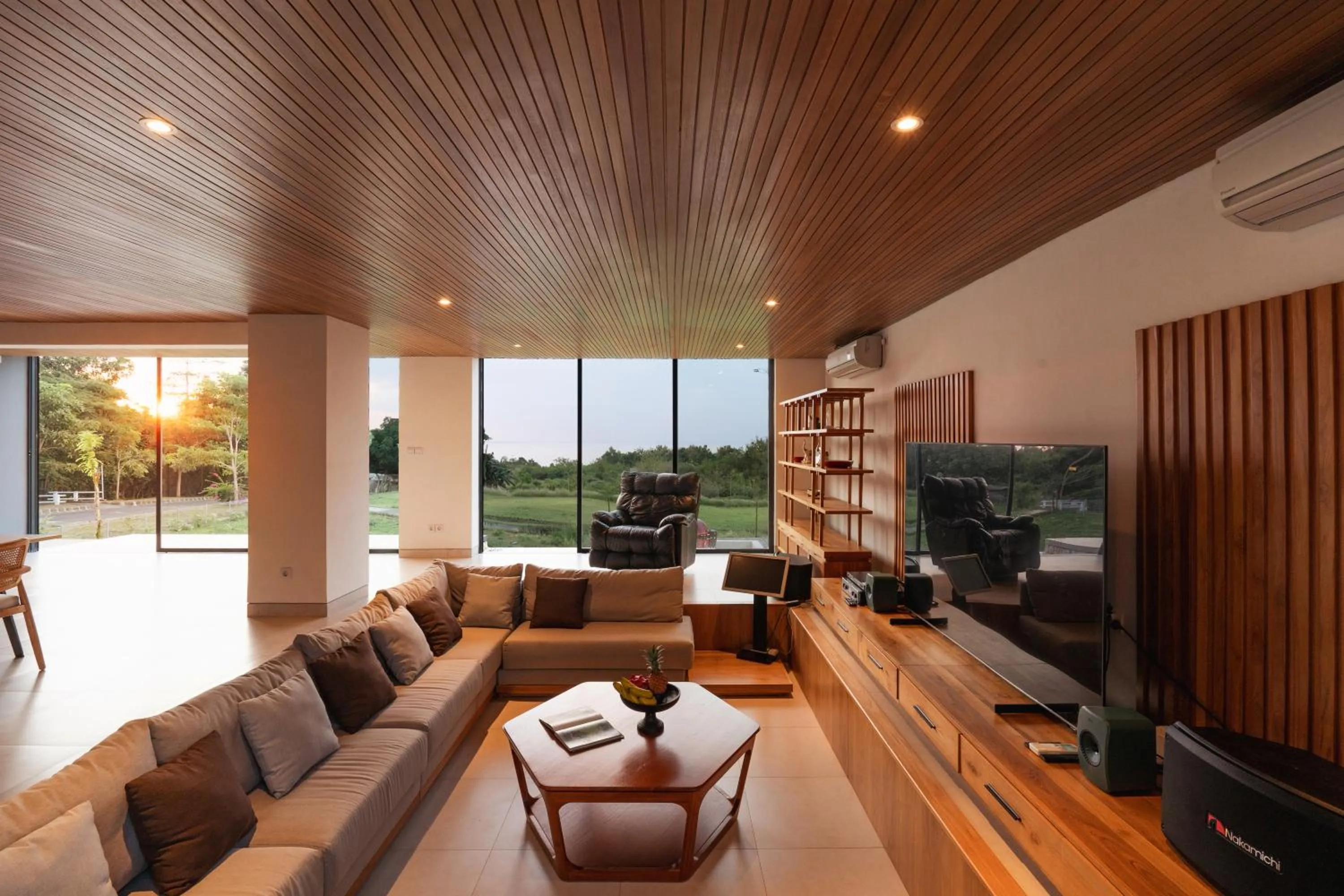 Living room in Villa Avocagolf Uluwatu by Nakula