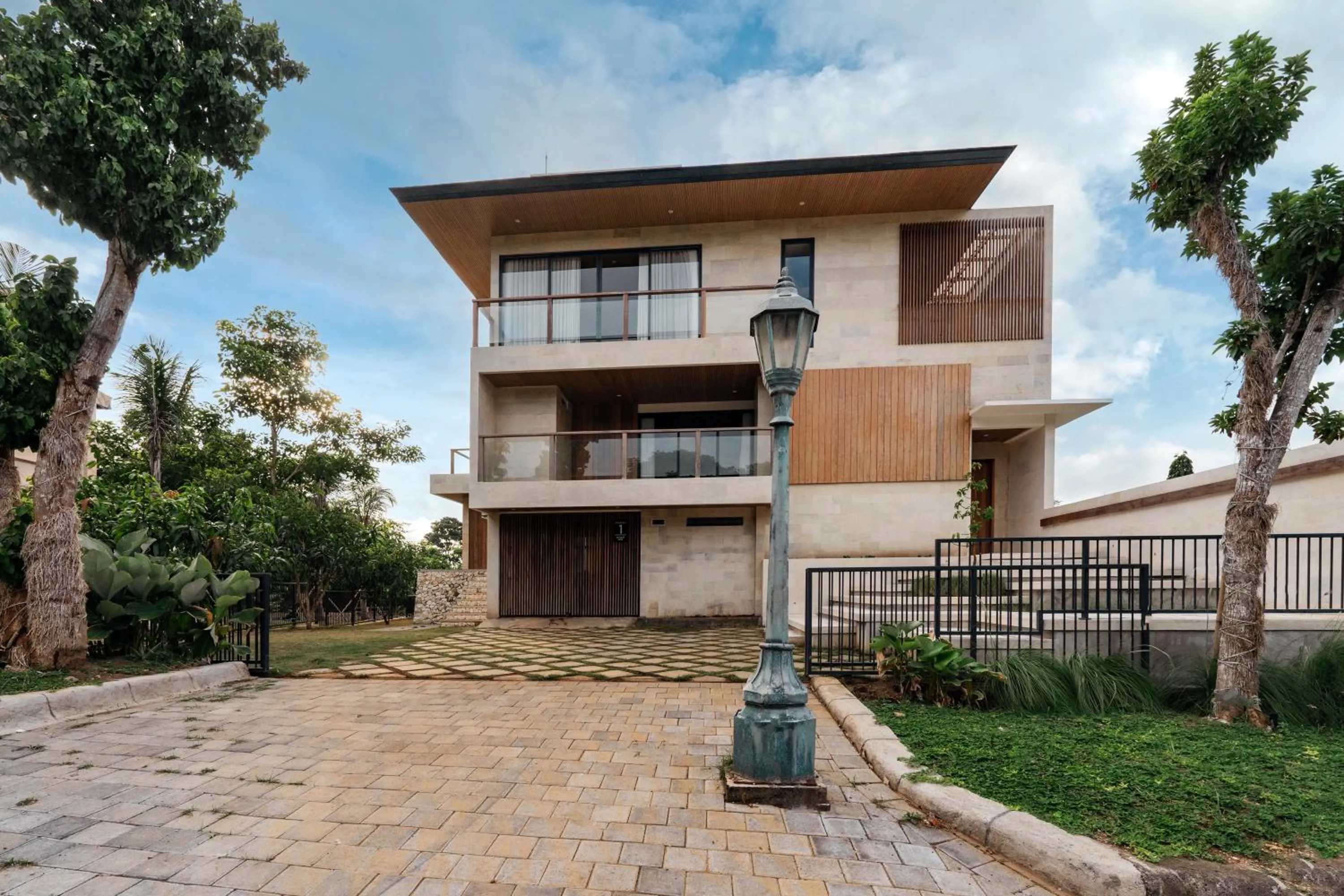 Property building in Villa Avocagolf Uluwatu by Nakula