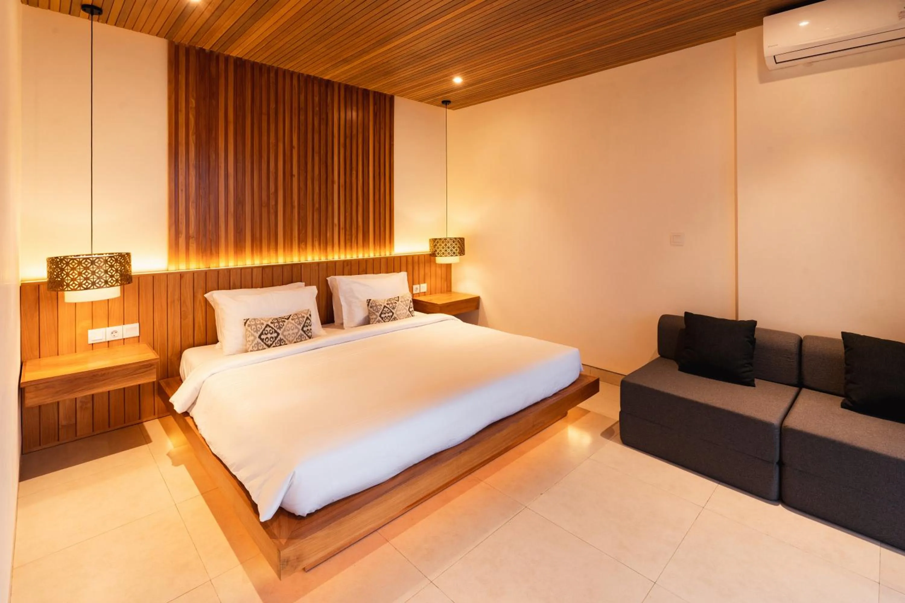 Bed in Villa Avocagolf Uluwatu by Nakula