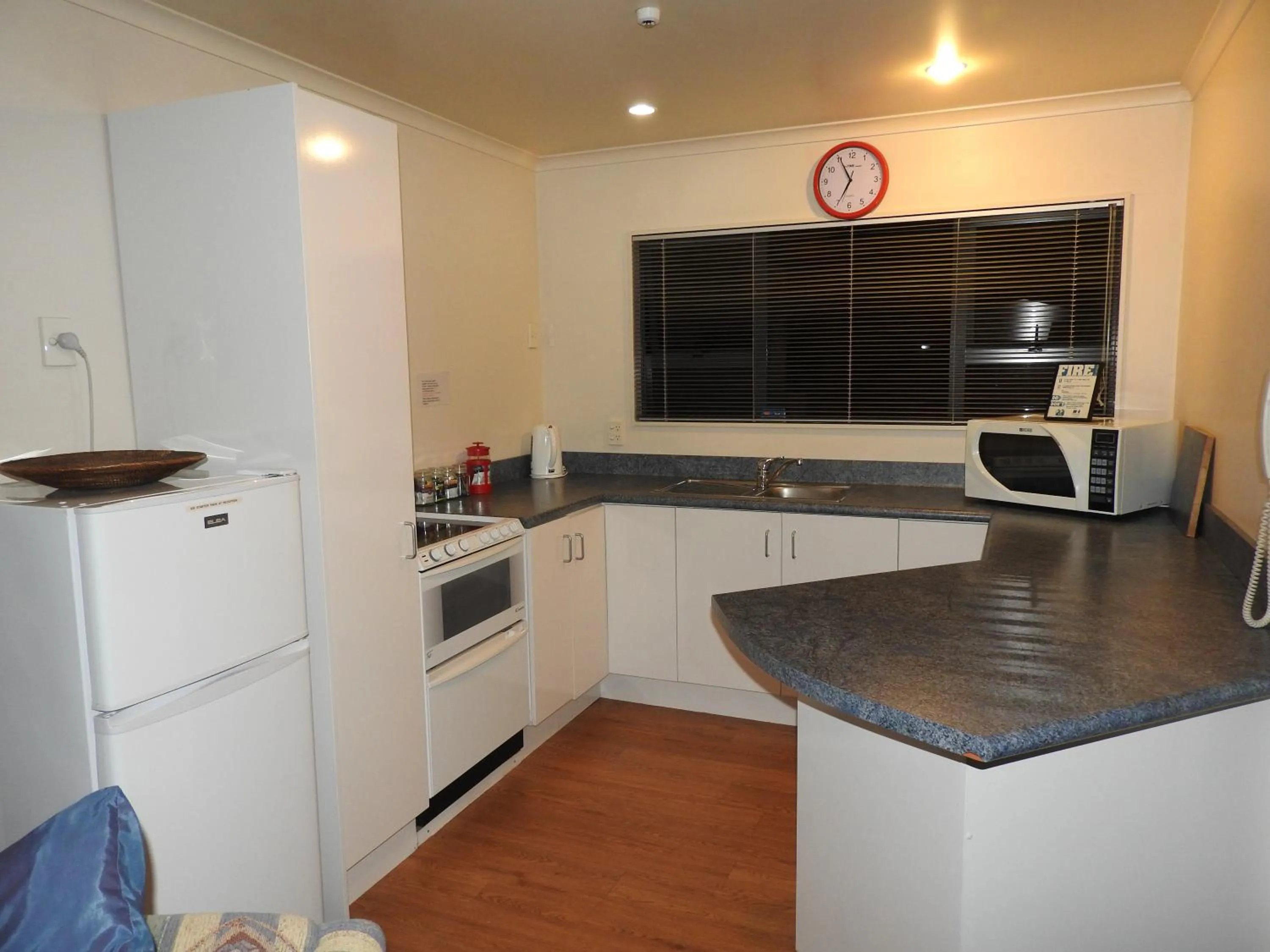 Kitchen or kitchenette in A'Abode Motor Lodge