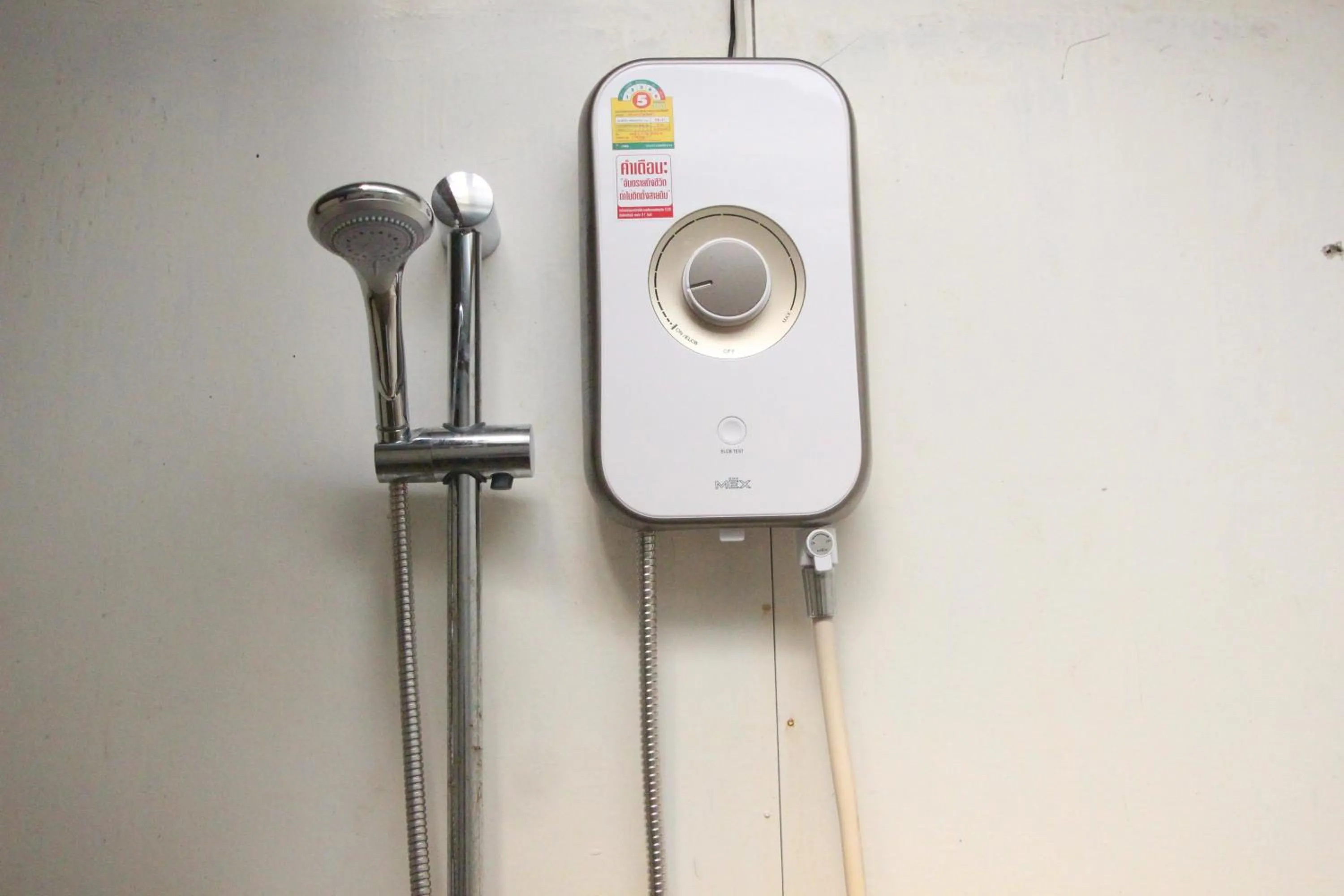 Shower in Happy Days Resort