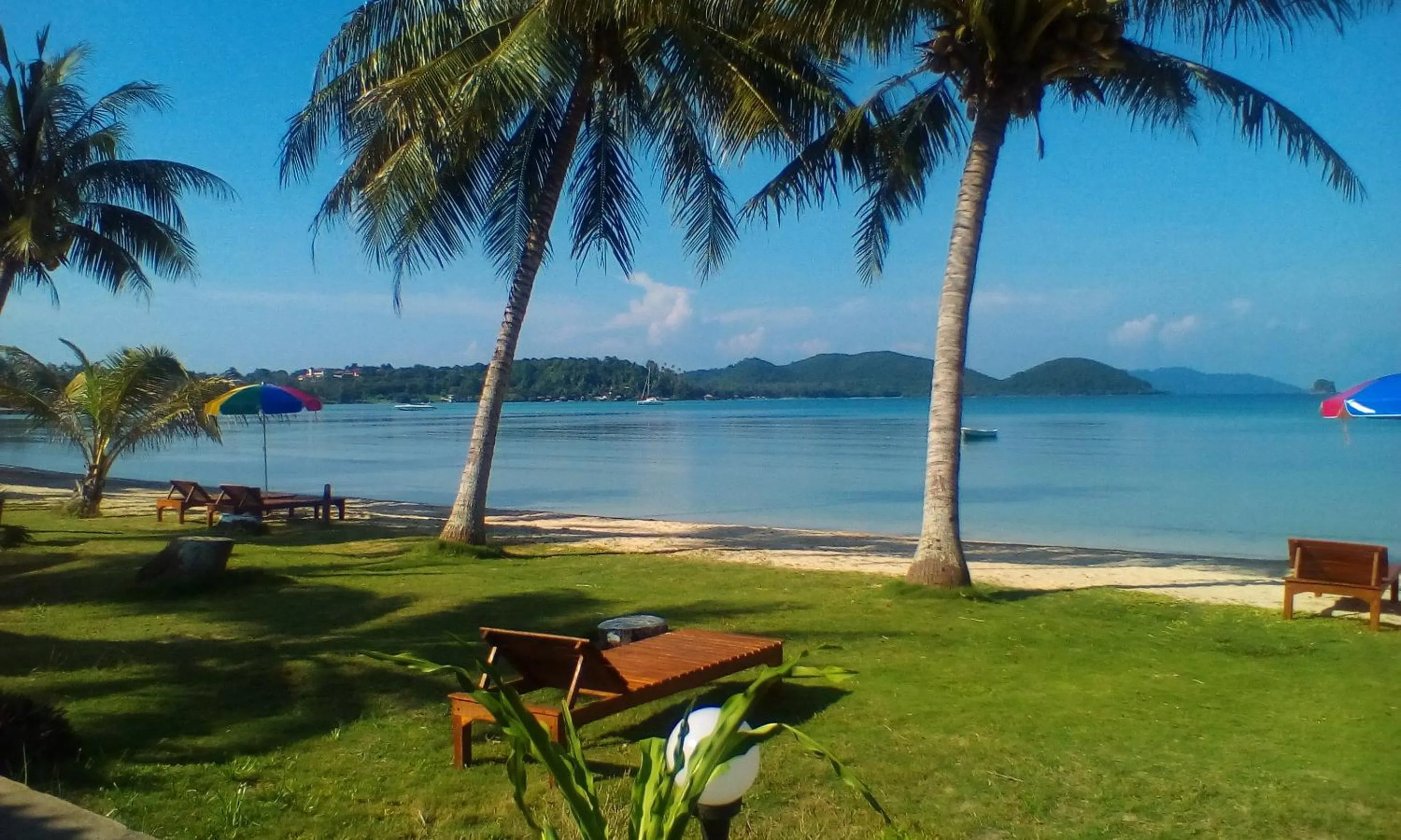 Beach in Happy Days Resort