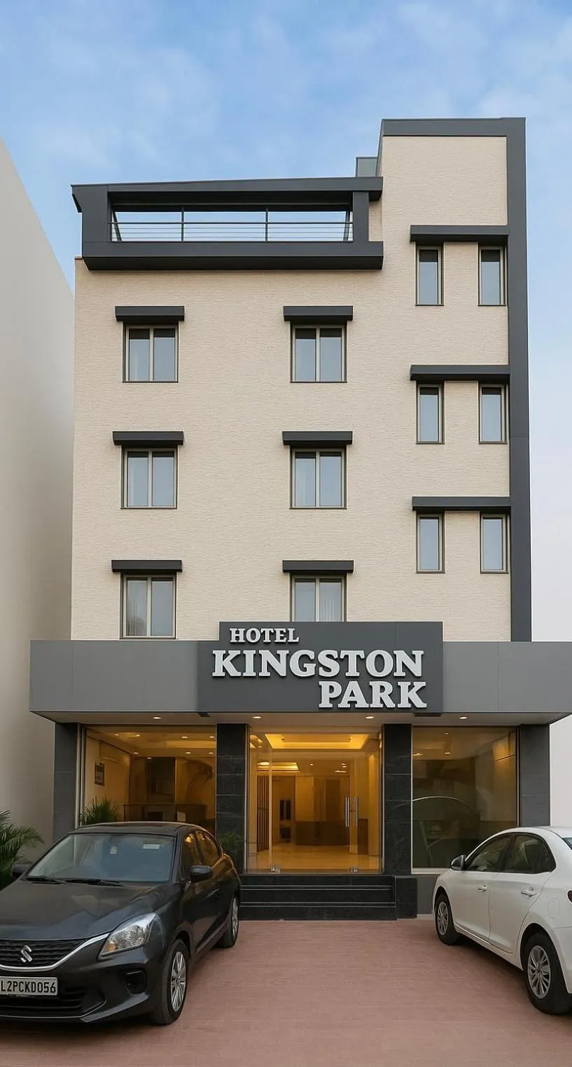 Hotel Kingston Park, Karol Bagh, New Delhi - 2 Mins from Metro