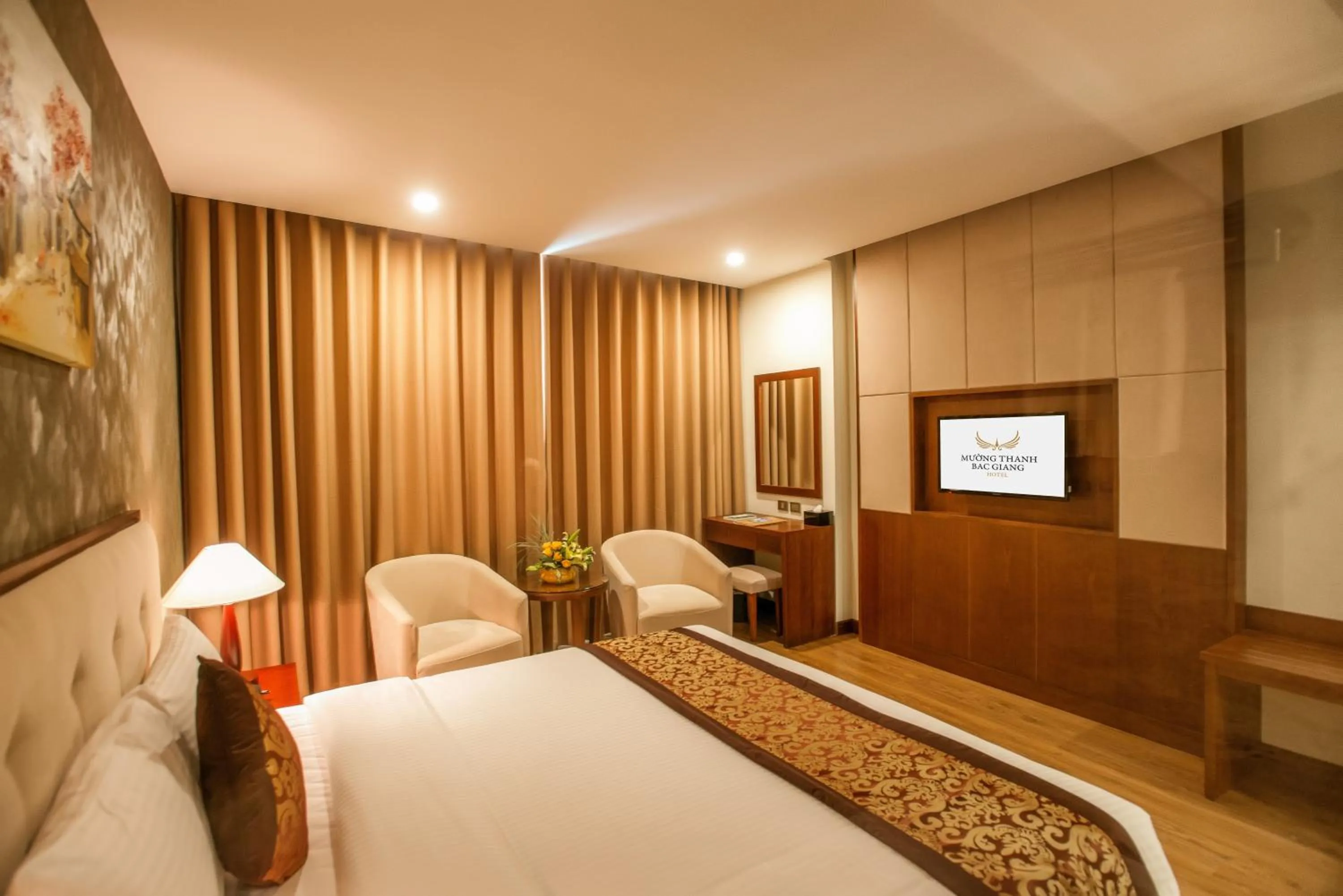 Bedroom, Bed in Muong Thanh Grand Bac Giang Hotel