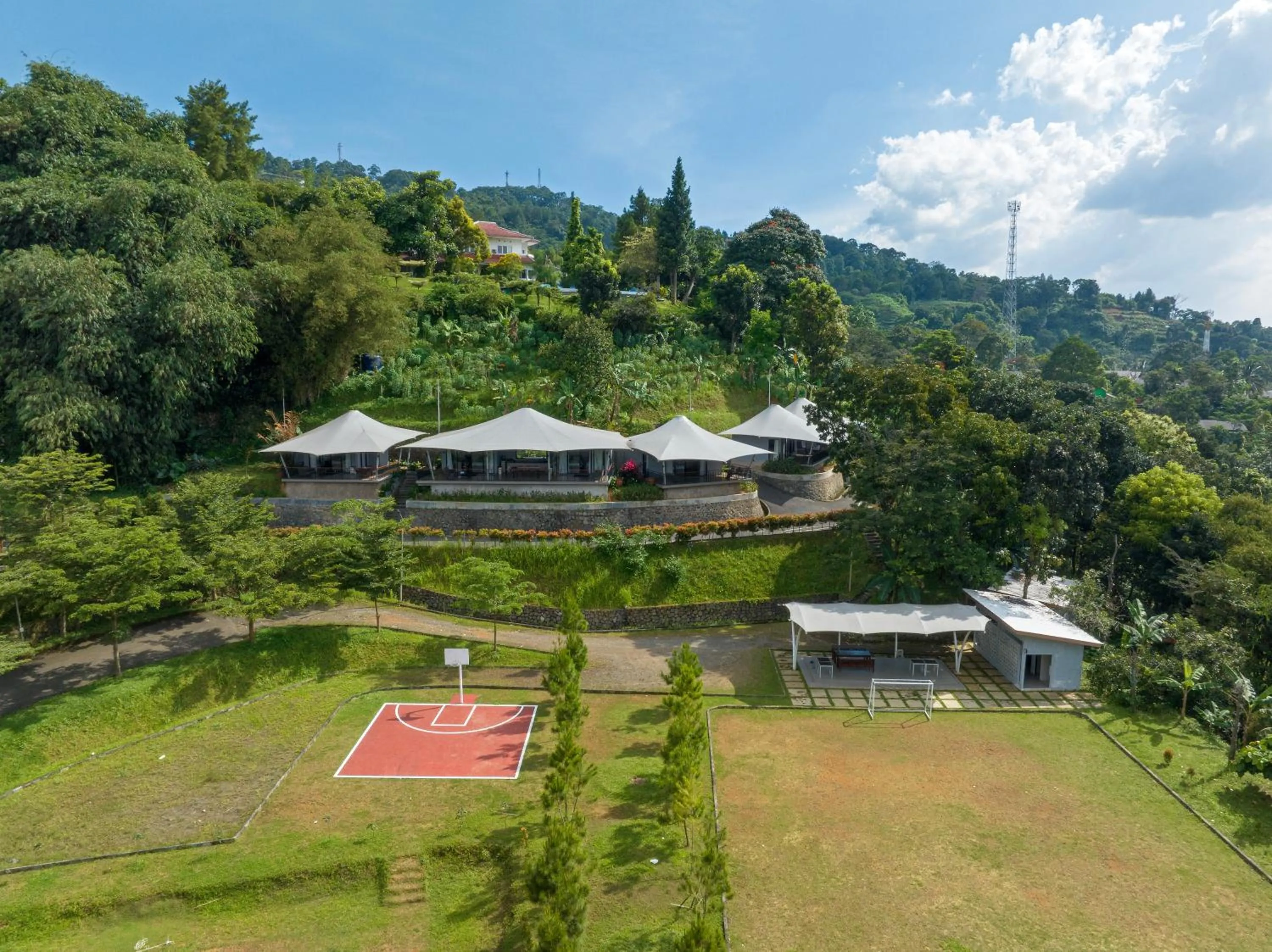 Area and facilities in The Glamping at ARTOTEL Pelangi Park