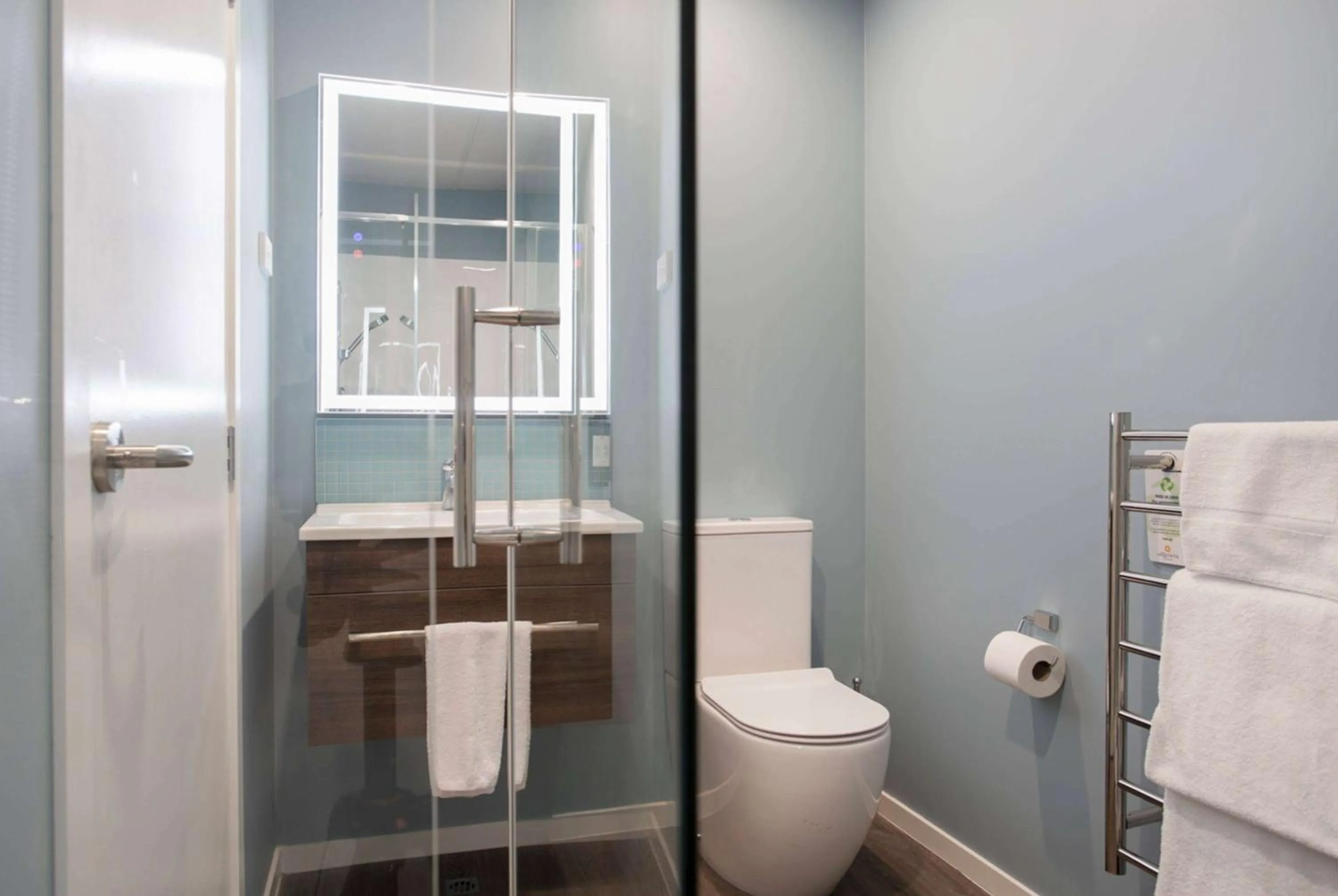 Bathroom in La Quinta by Wyndham Parnell Auckland