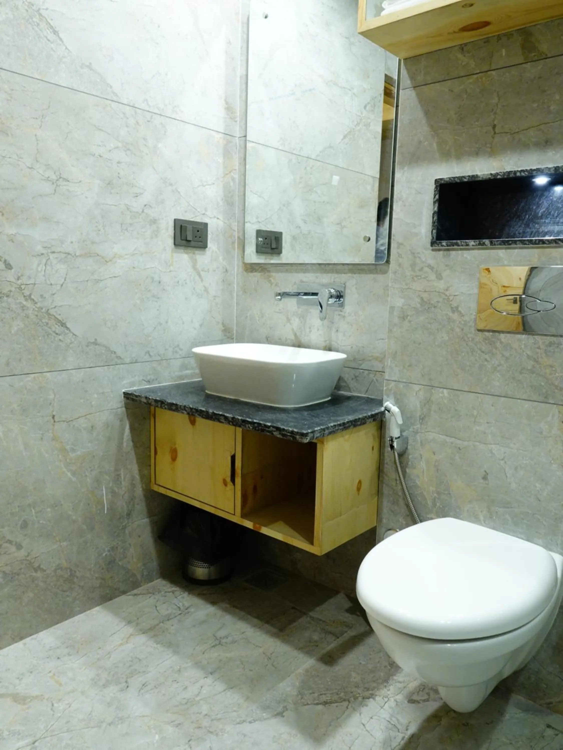 Toilet in Rubystone Mussoorie A Leisure Resort