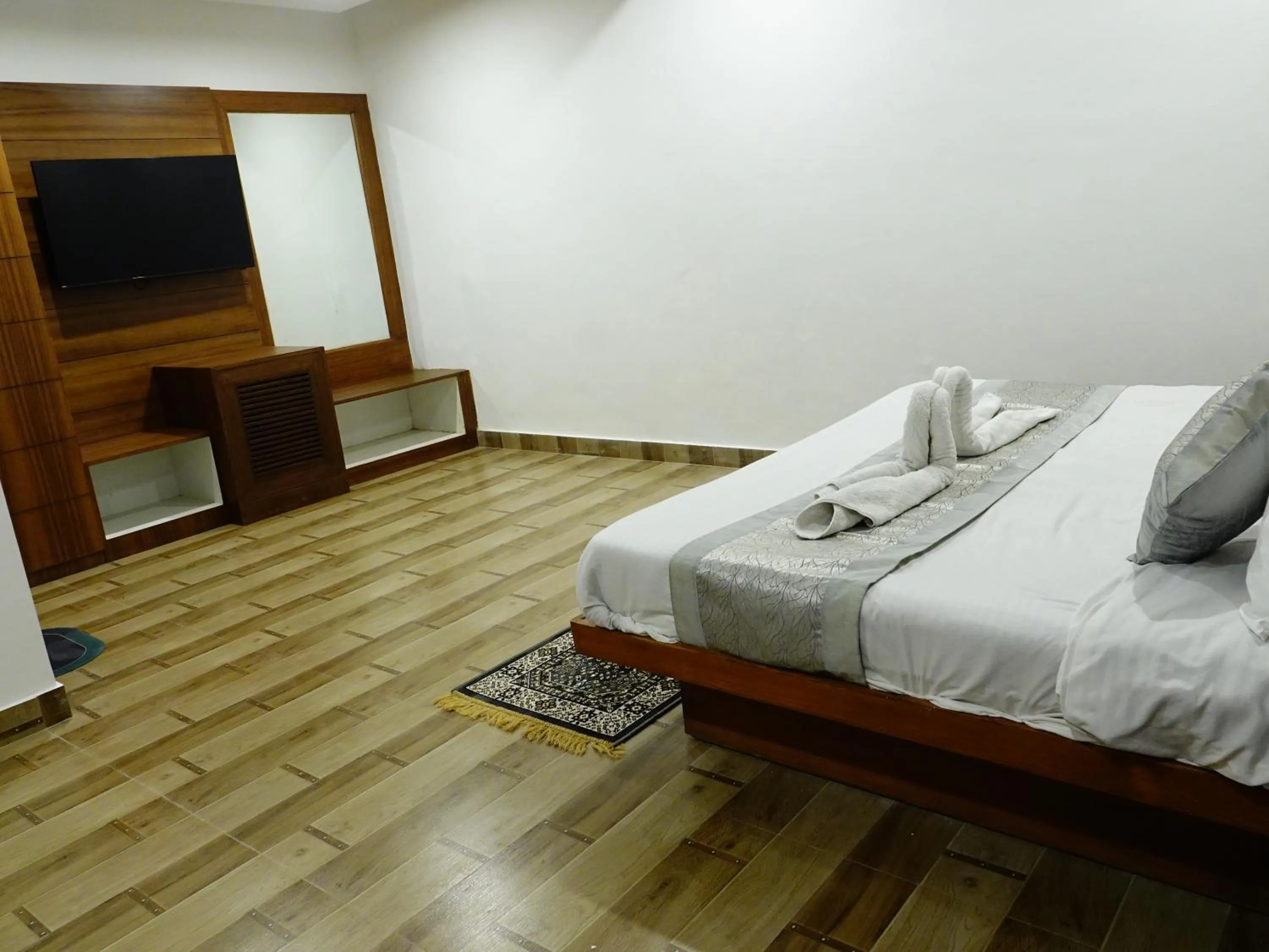 Bed in Rubystone Mussoorie A Leisure Resort