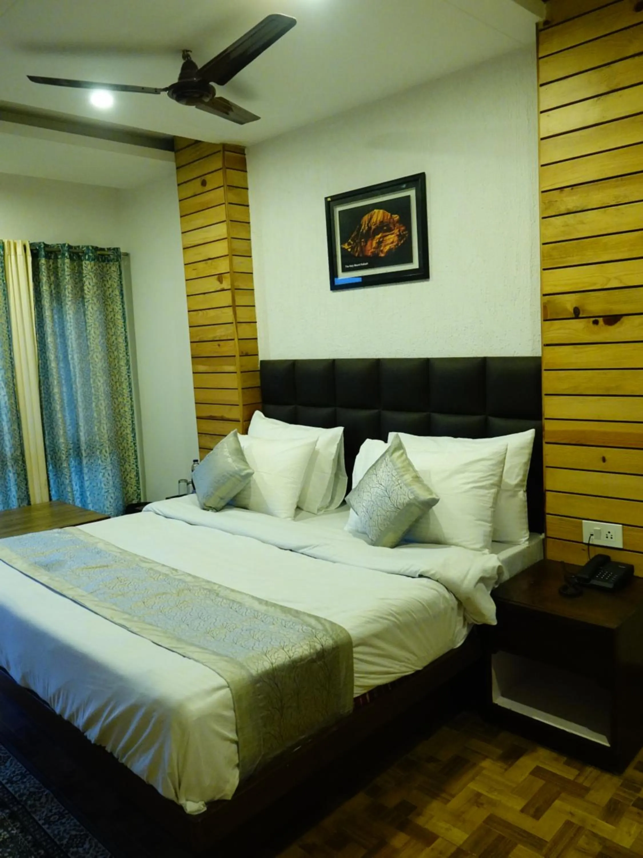 Bed in Rubystone Mussoorie A Leisure Resort