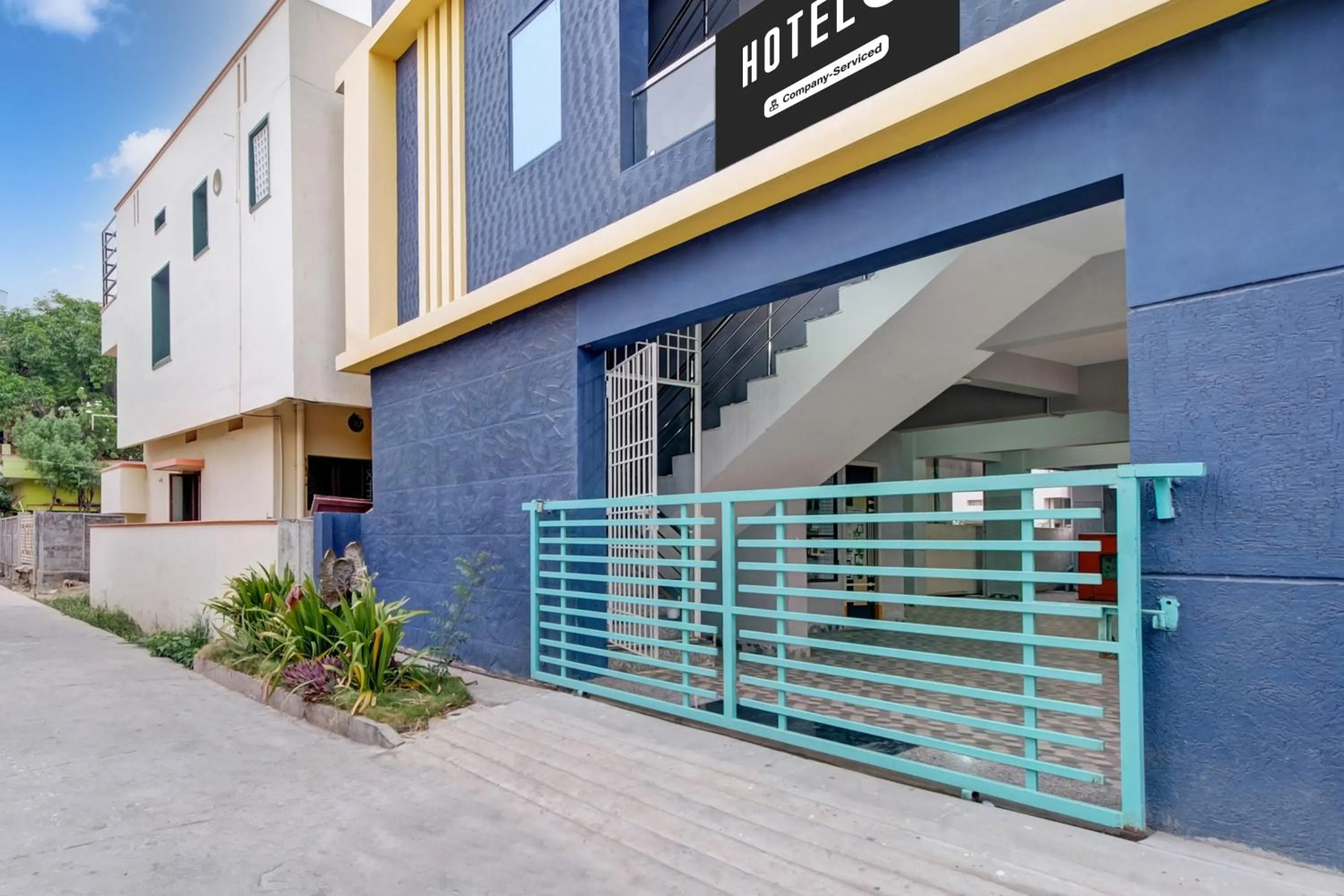 Facade/entrance in Super Hotel O Amaravathi Road Annapurna Nagar