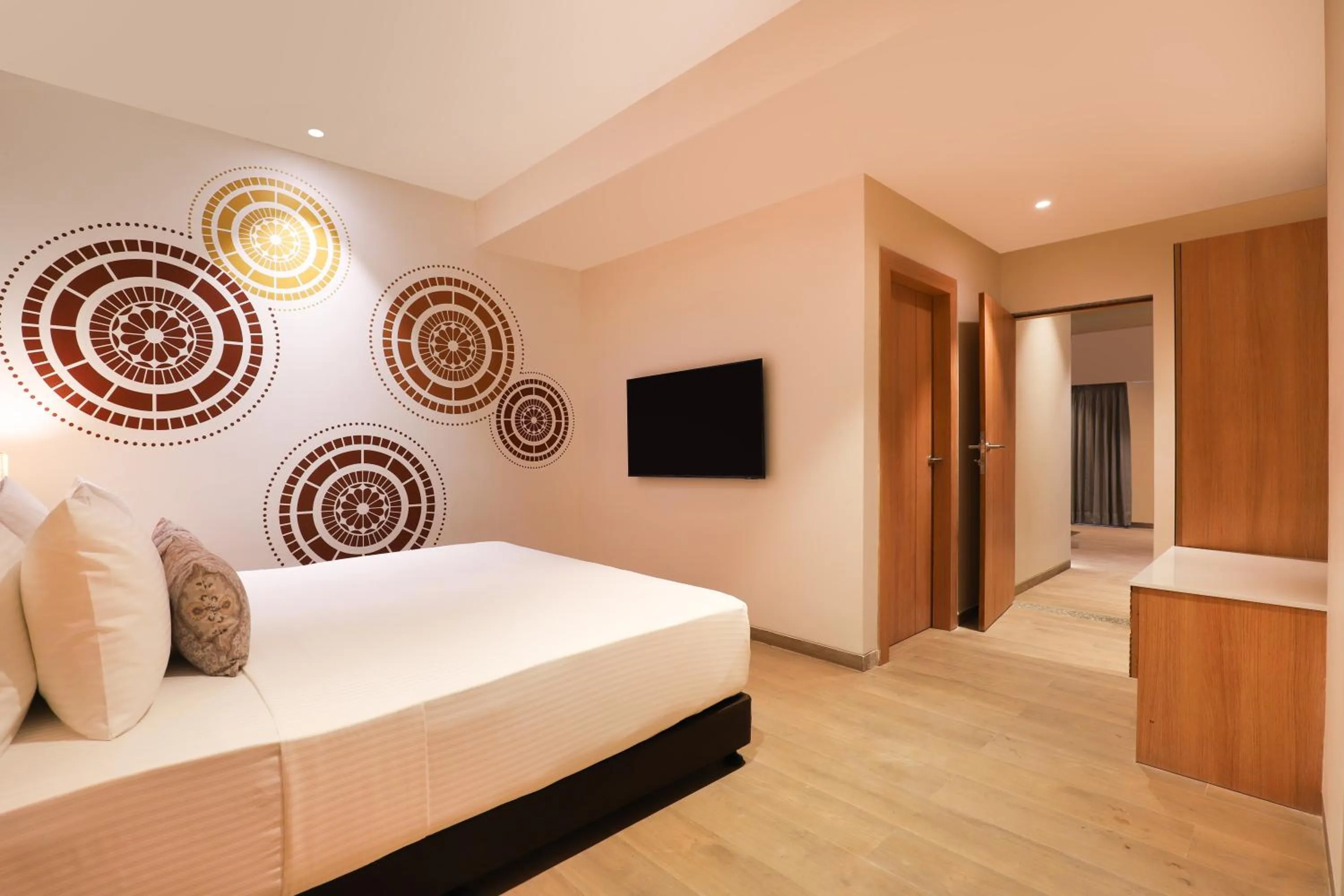 Bedroom, Bed in Lemon Tree Resort, Somnath