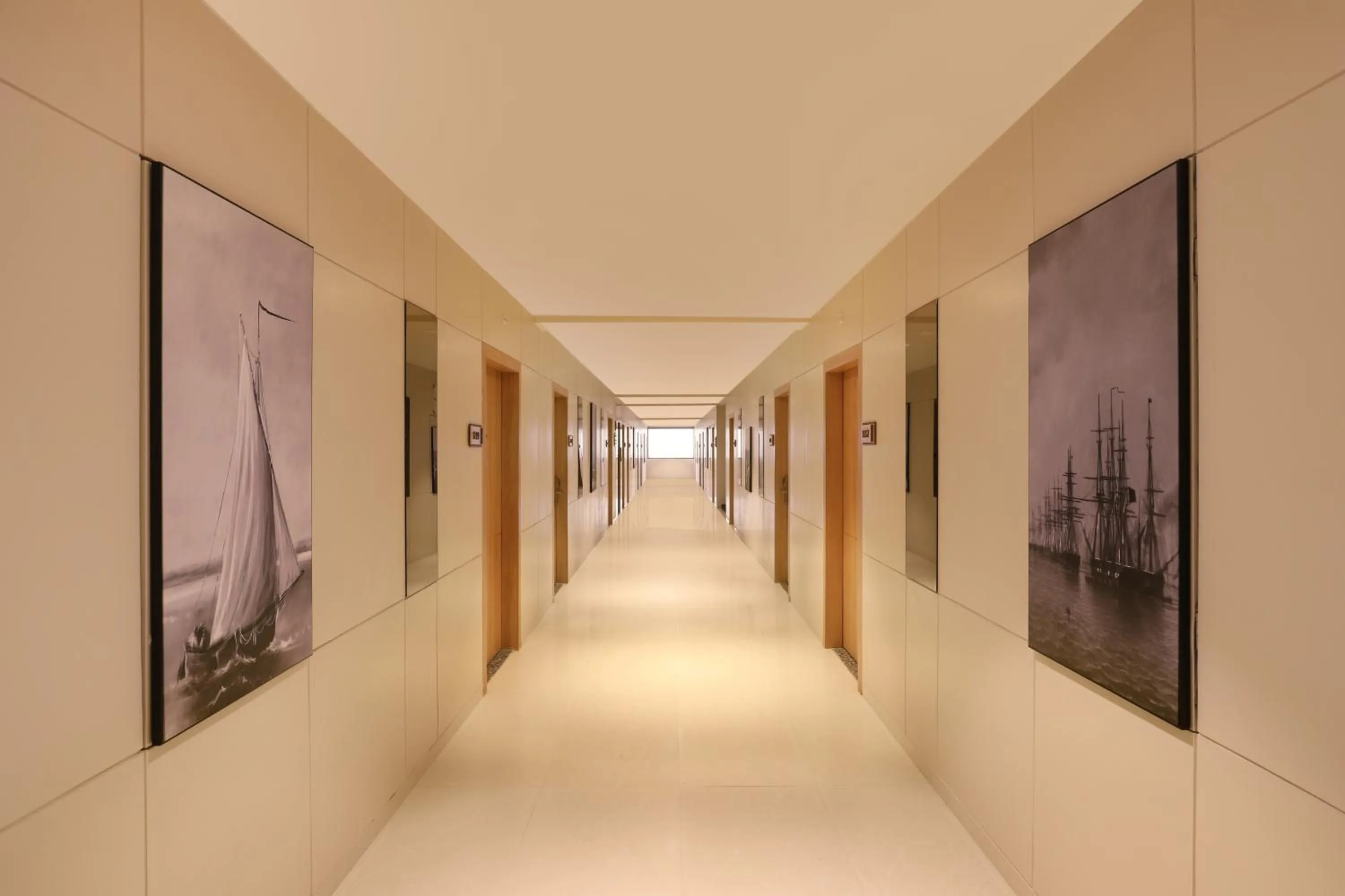 Lobby or reception in Lemon Tree Resort, Somnath