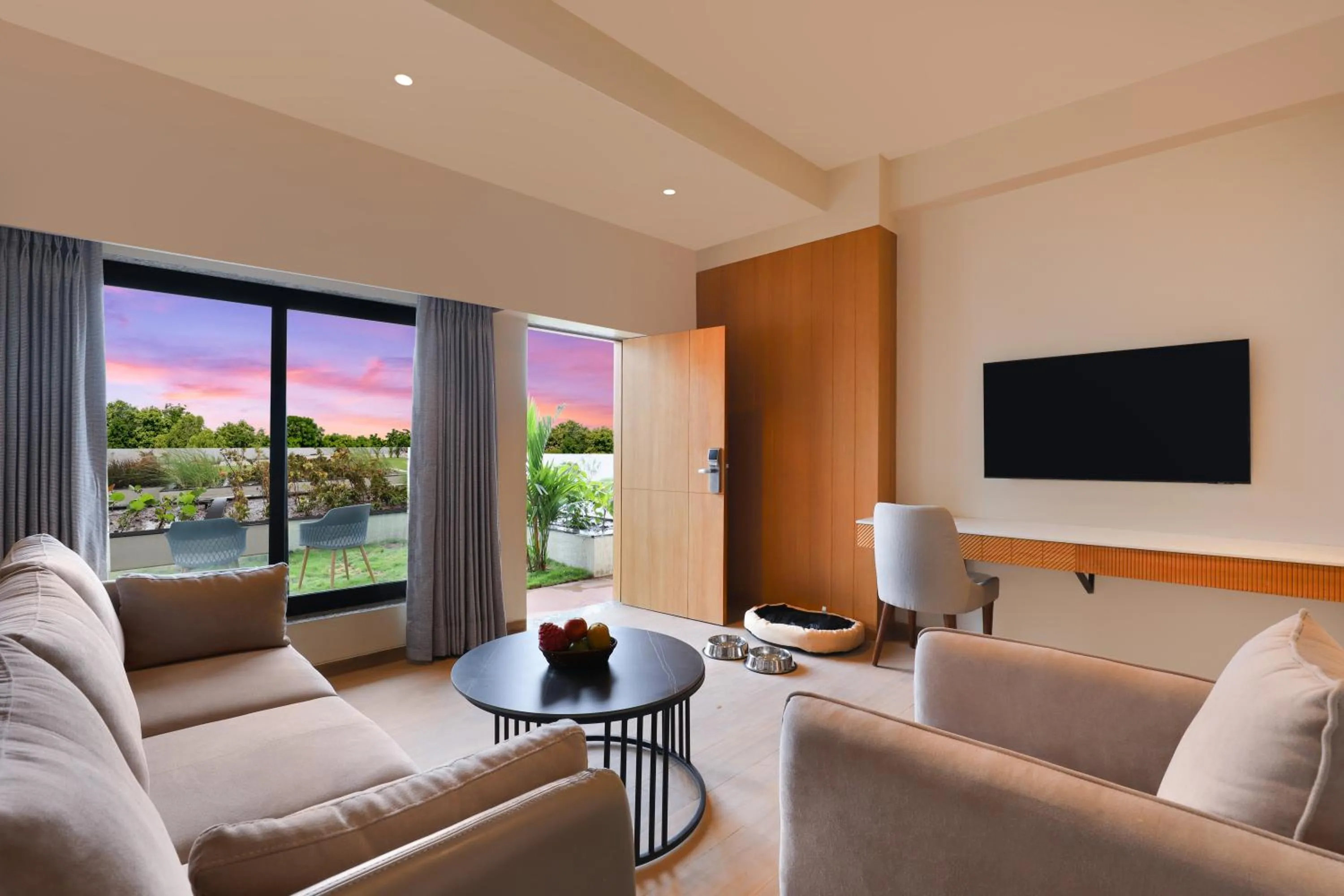 Garden in Lemon Tree Resort, Somnath