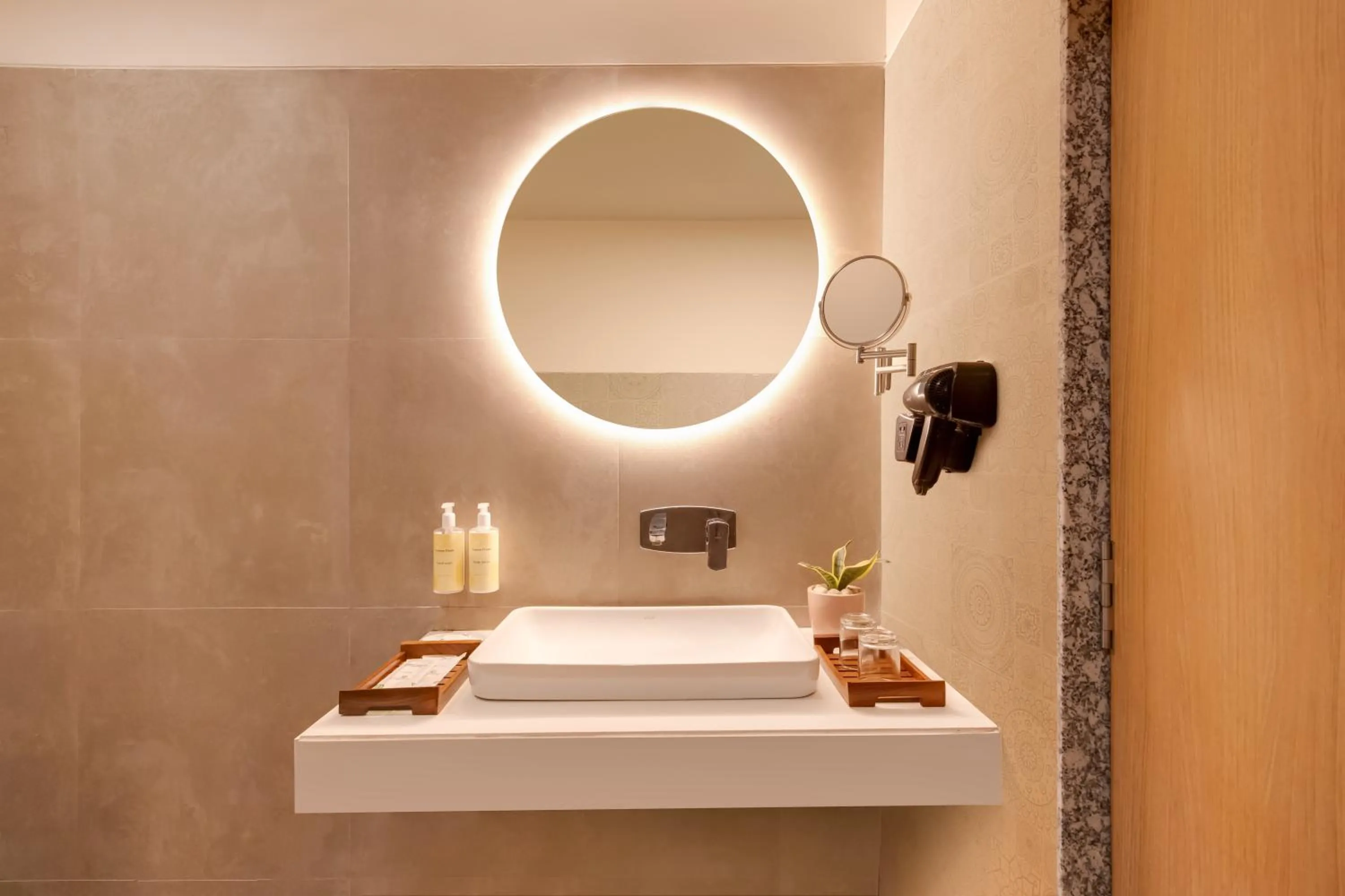 Bathroom in Lemon Tree Resort, Somnath