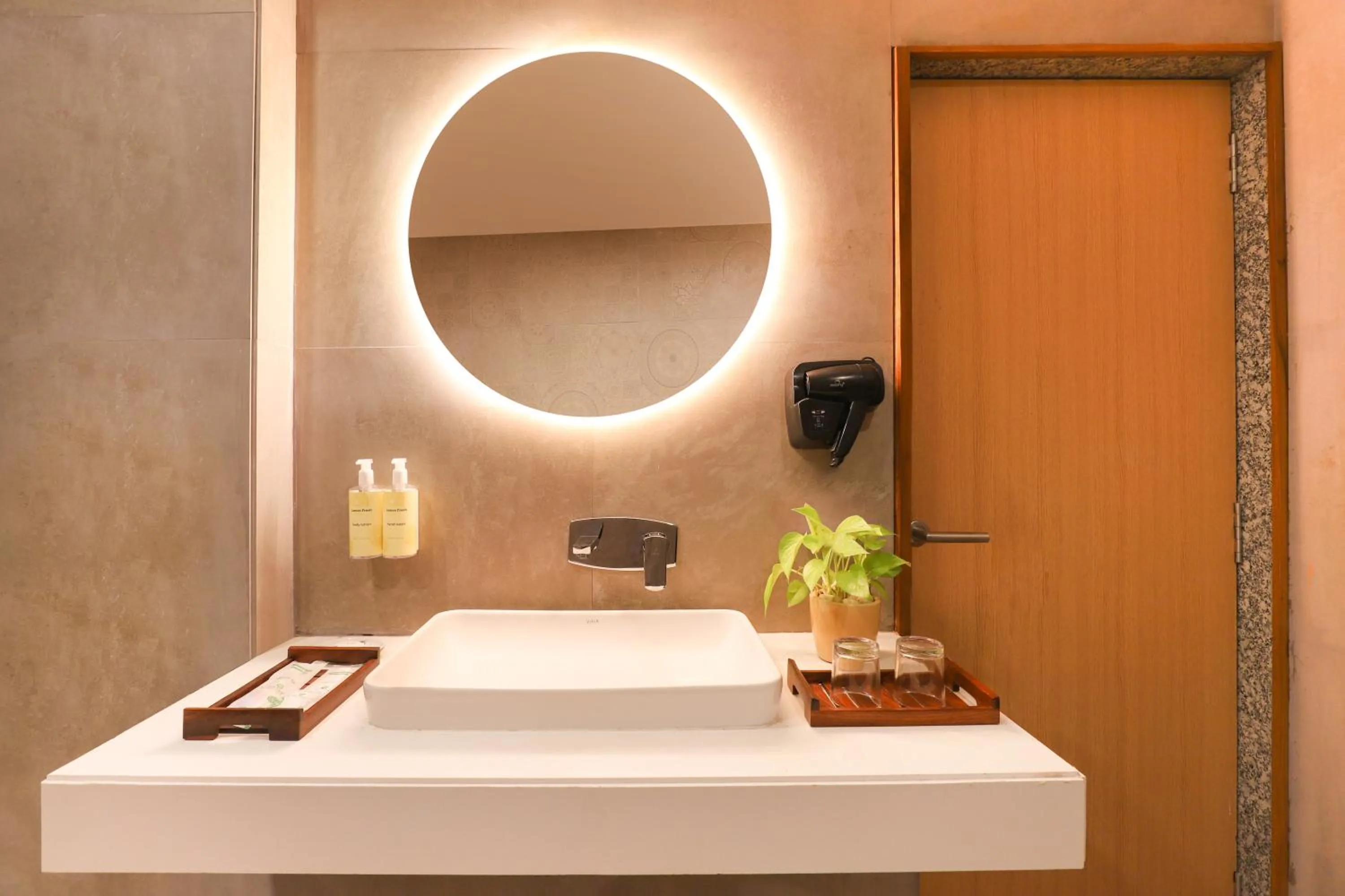 Bathroom in Lemon Tree Resort, Somnath