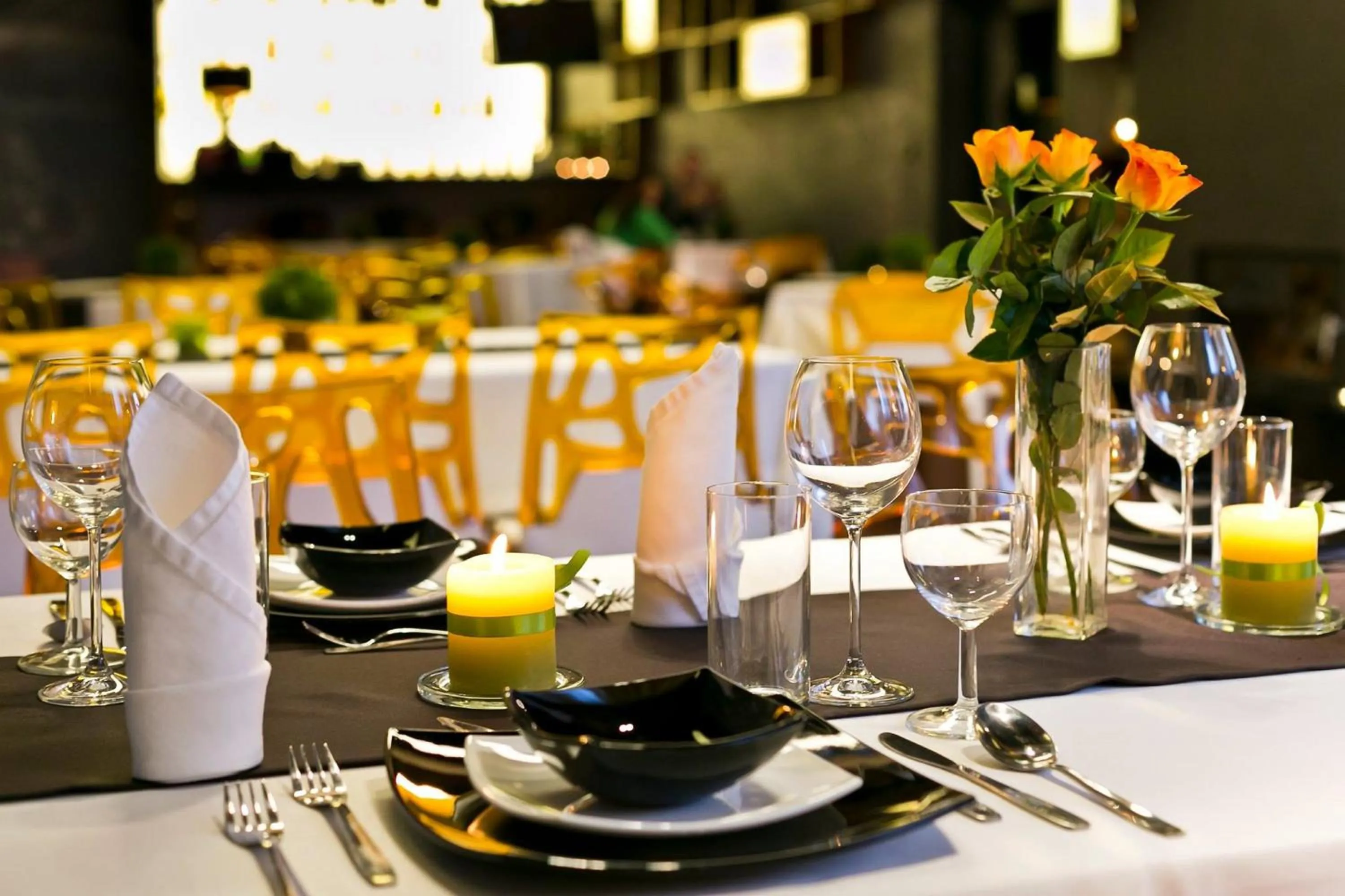 Restaurant/places to eat in Hotel Martina