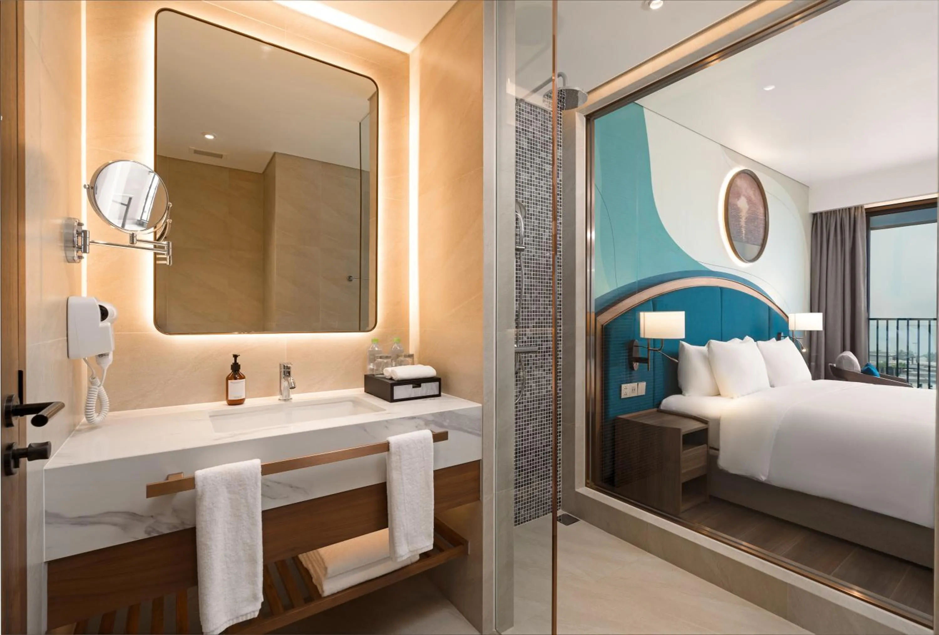 Bathroom, Bed in Wyndham Garden Sonasea Van Don