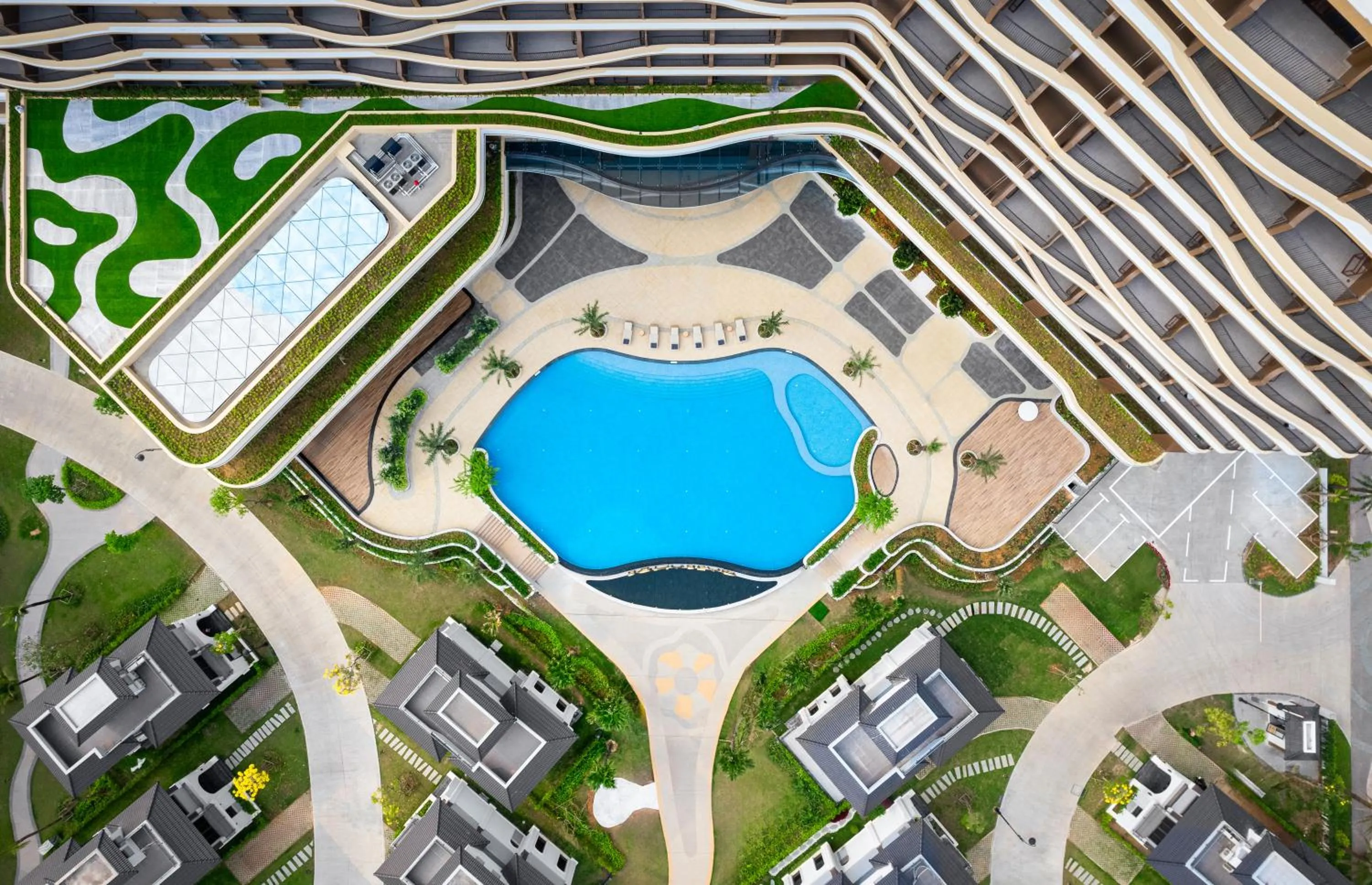 Bird's eye view in Wyndham Garden Sonasea Van Don