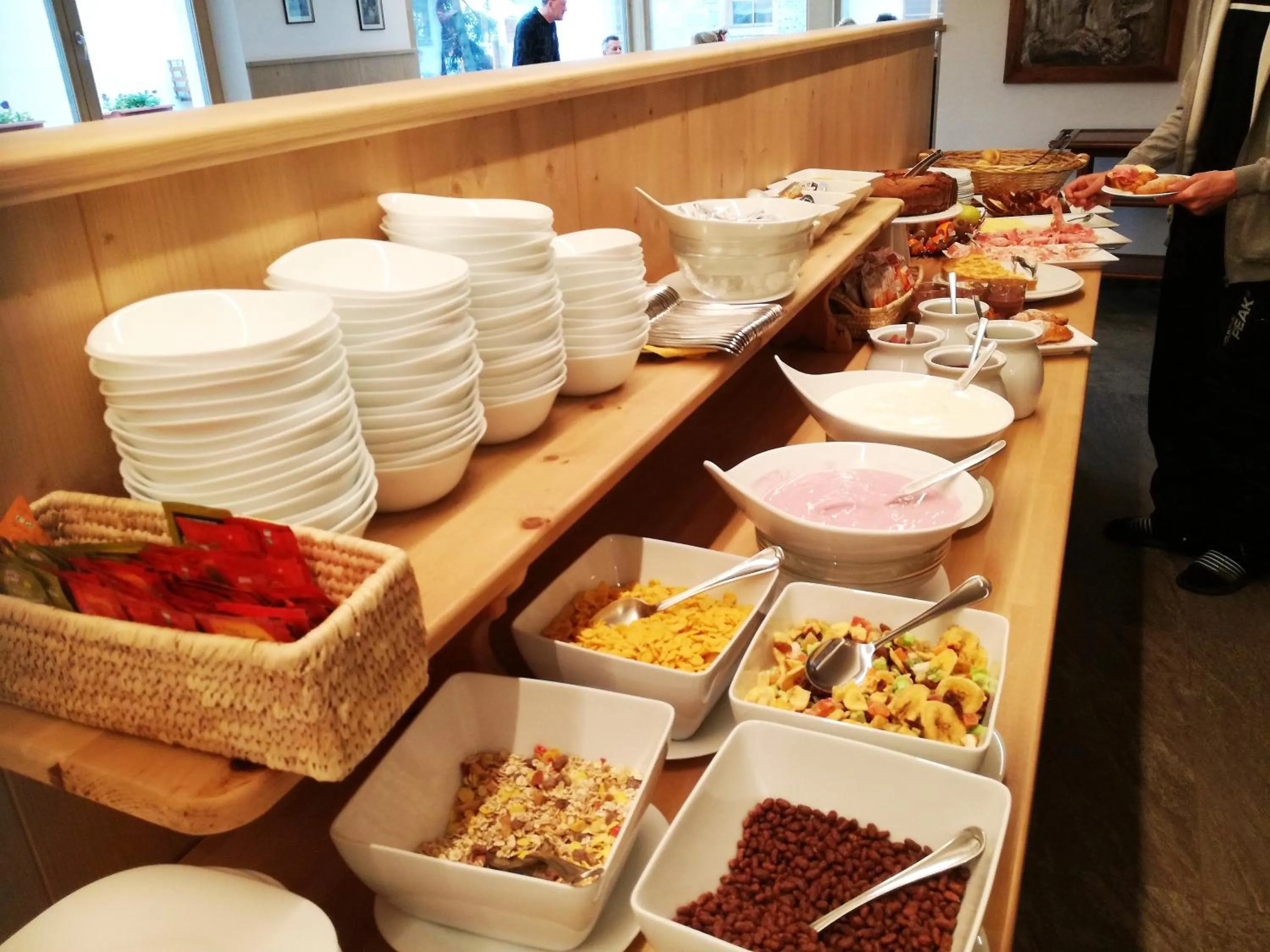 Continental breakfast in Hotel Le Alpi