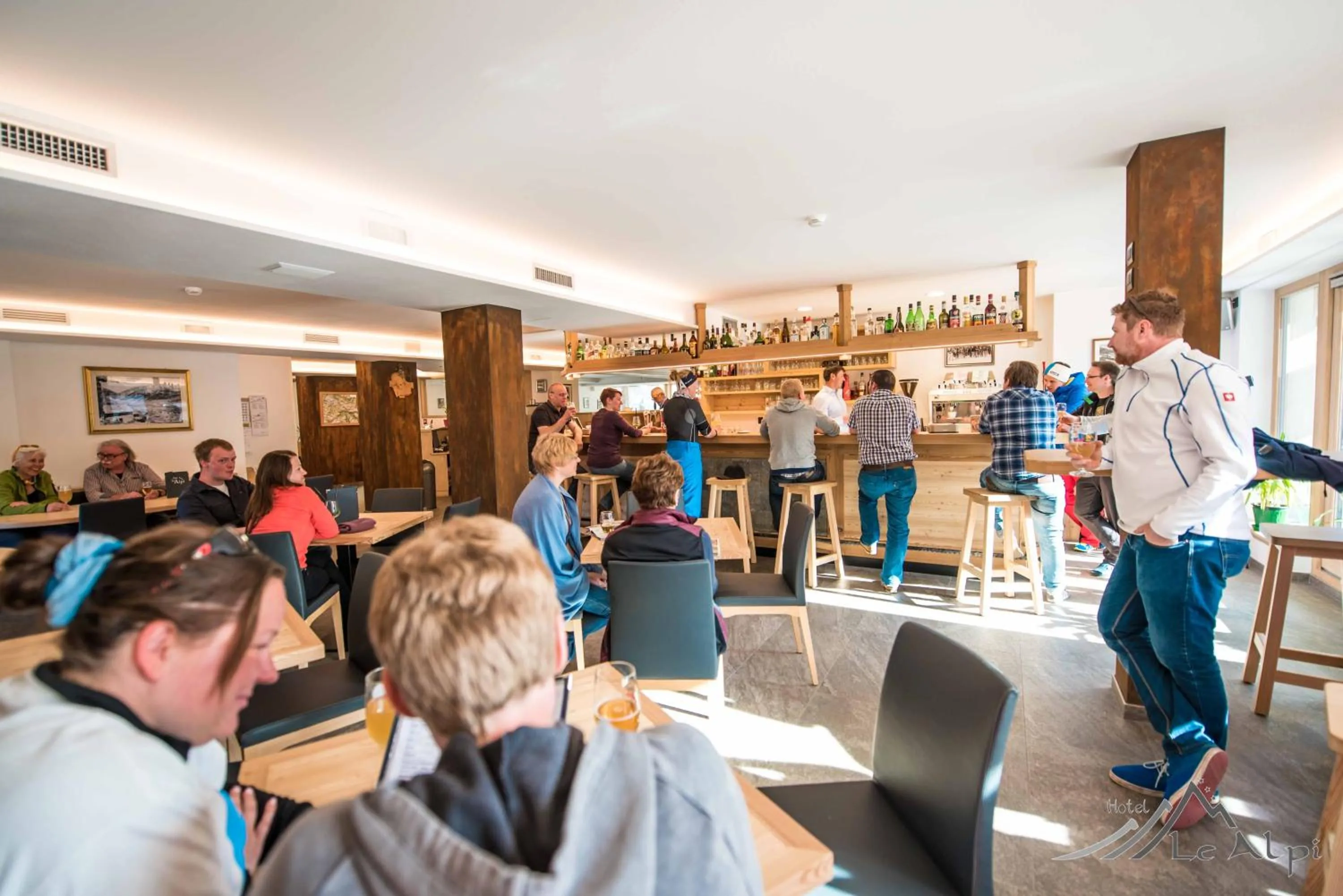 Lounge or bar in Hotel Le Alpi