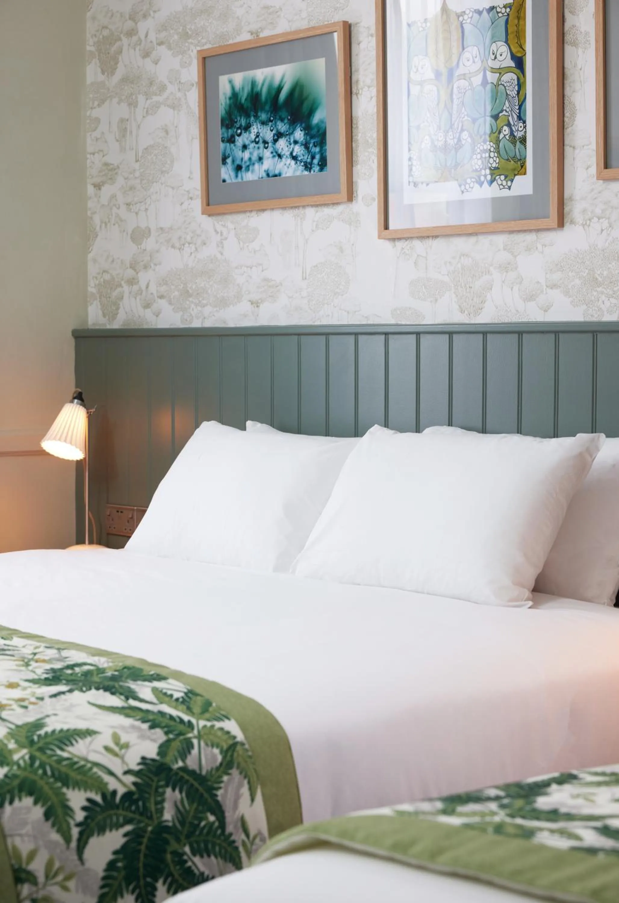 Bed in The Kings Head Wroxham by Greene King Inns