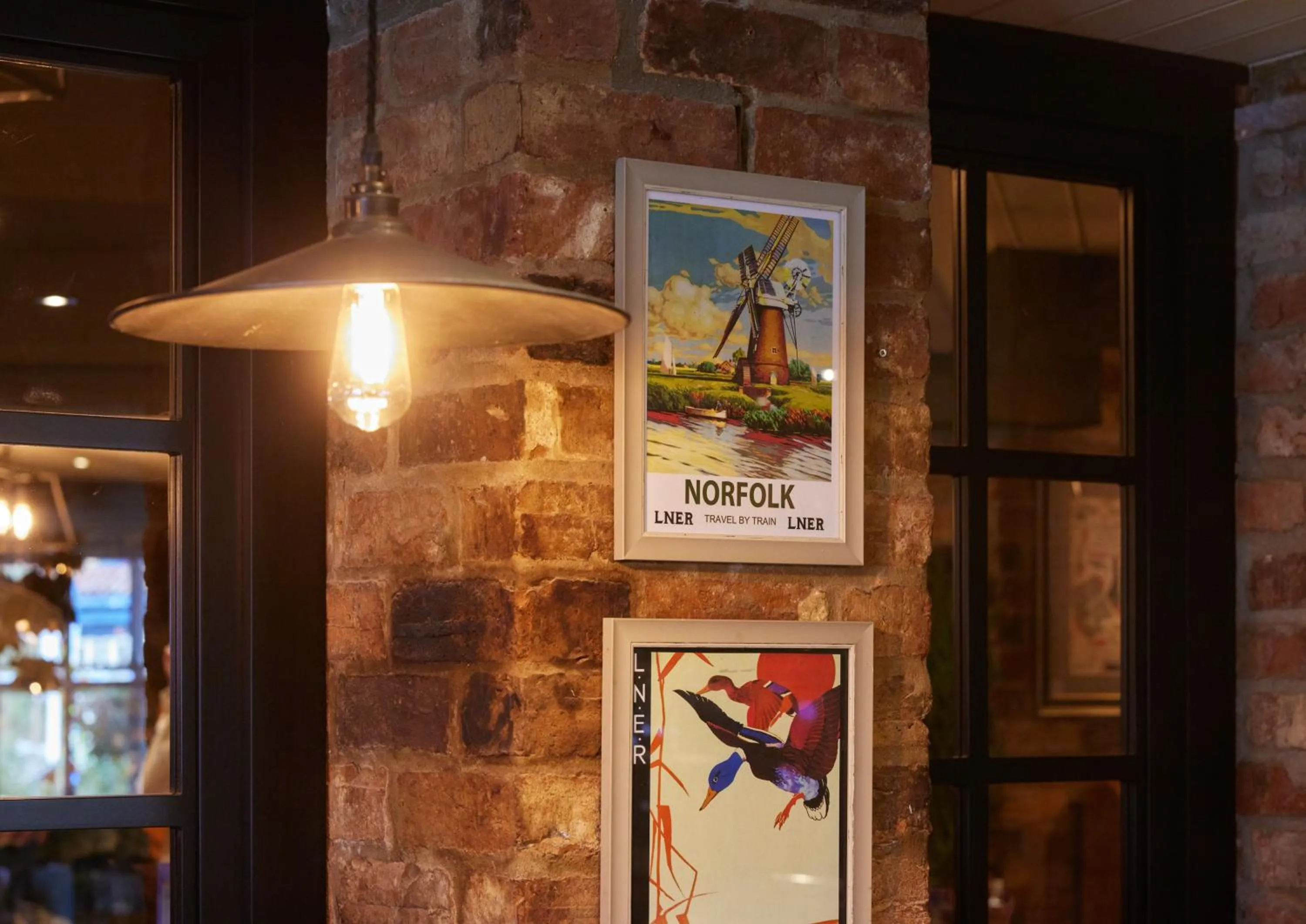 Decorative detail in The Kings Head Wroxham by Greene King Inns