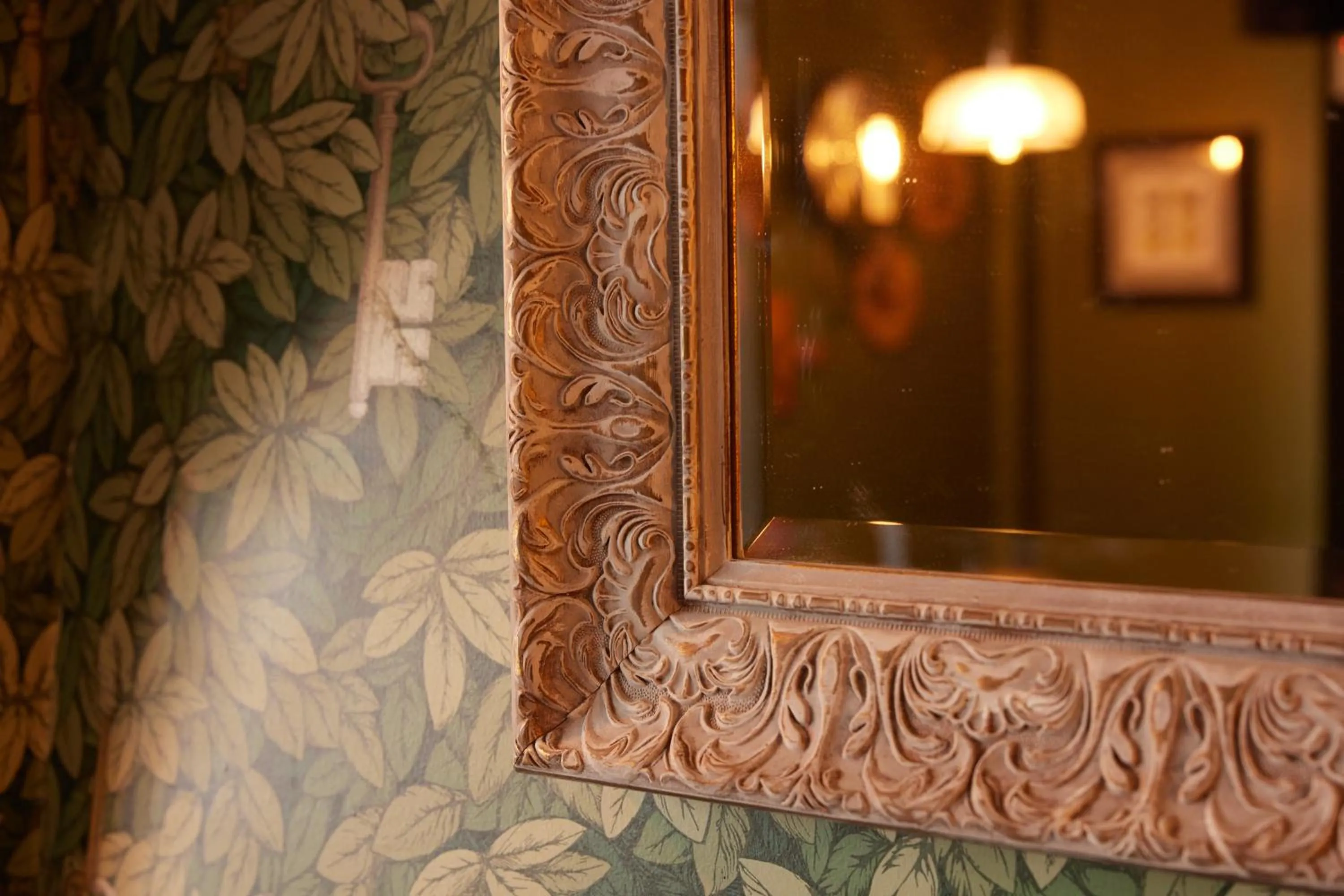 Decorative detail in The Kings Head Wroxham by Greene King Inns