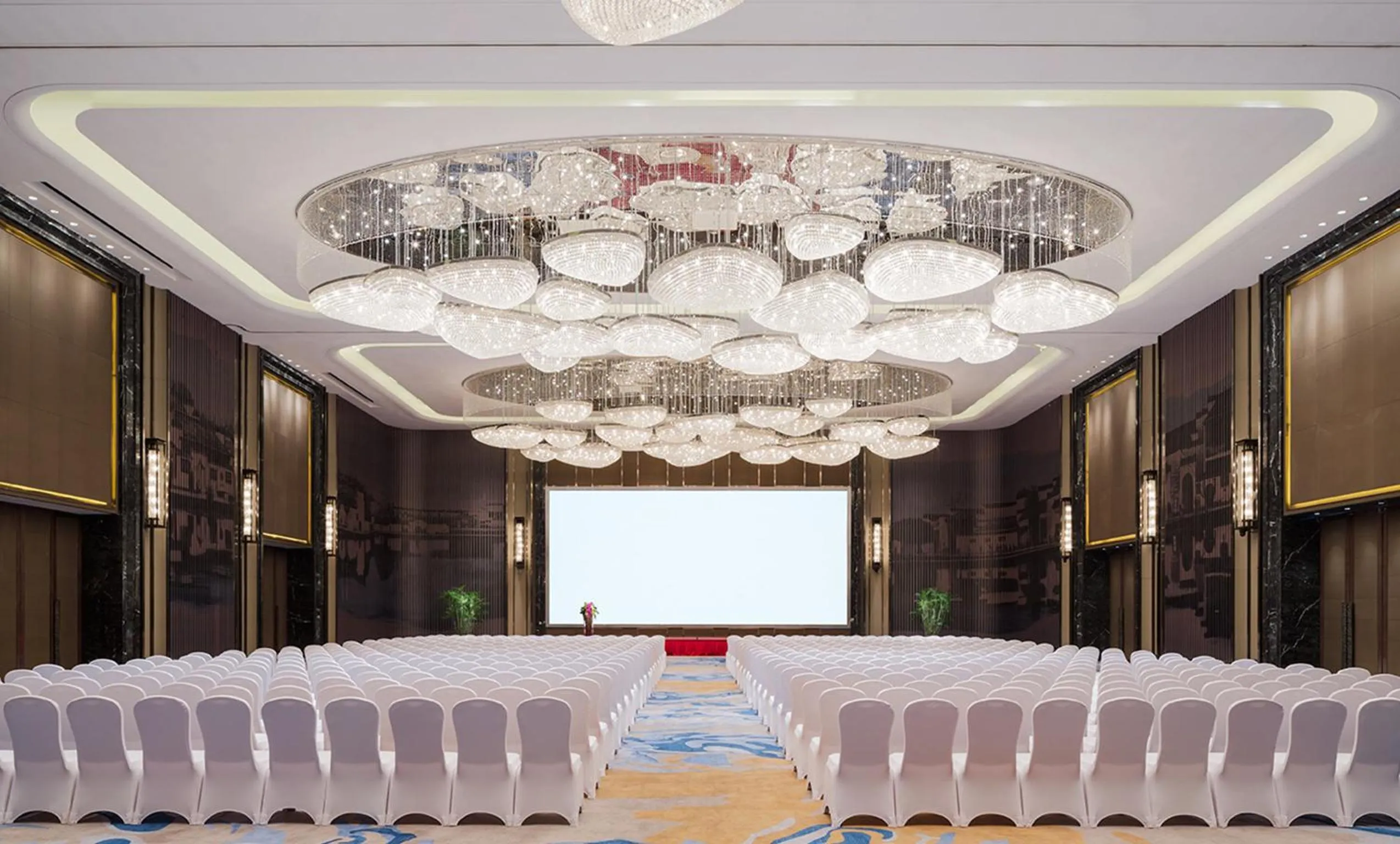 Banquet/Function facilities in Wanda Realm Hotel Wuhu